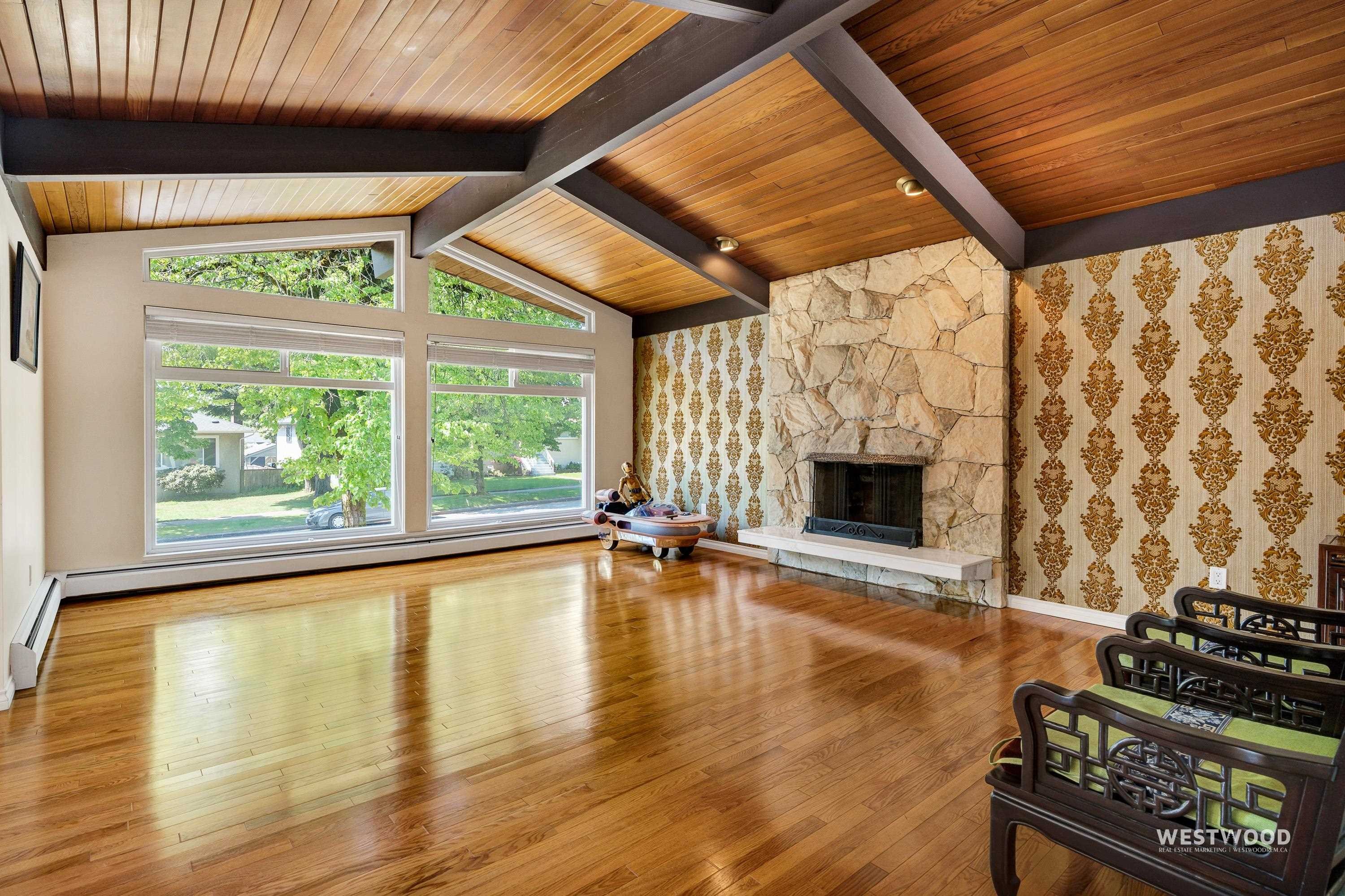 6858 Tyne Street, Vancouver, BC