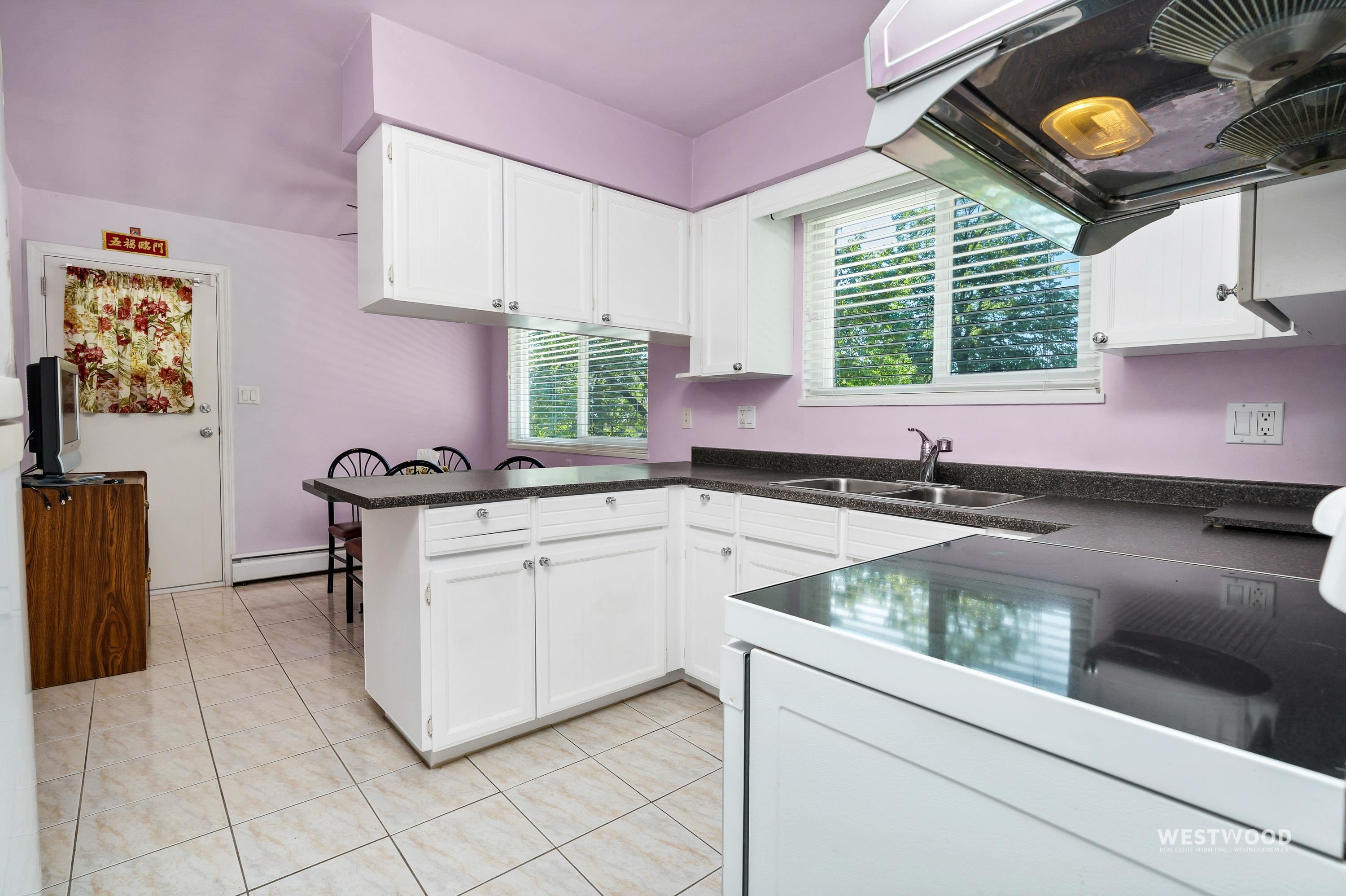 6858 Tyne Street, Vancouver, BC