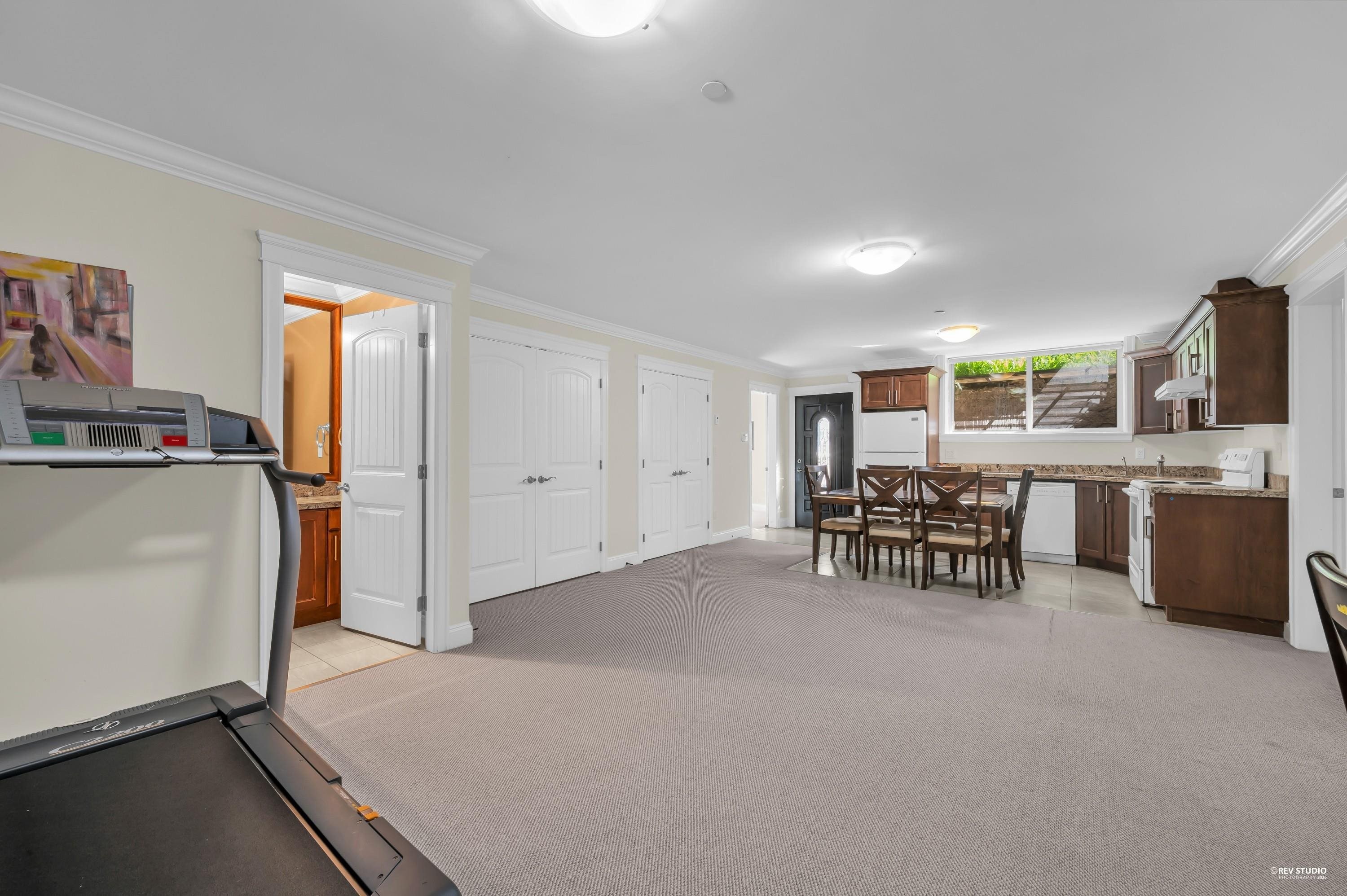 1118 Crestline Road, West Vancouver, BC