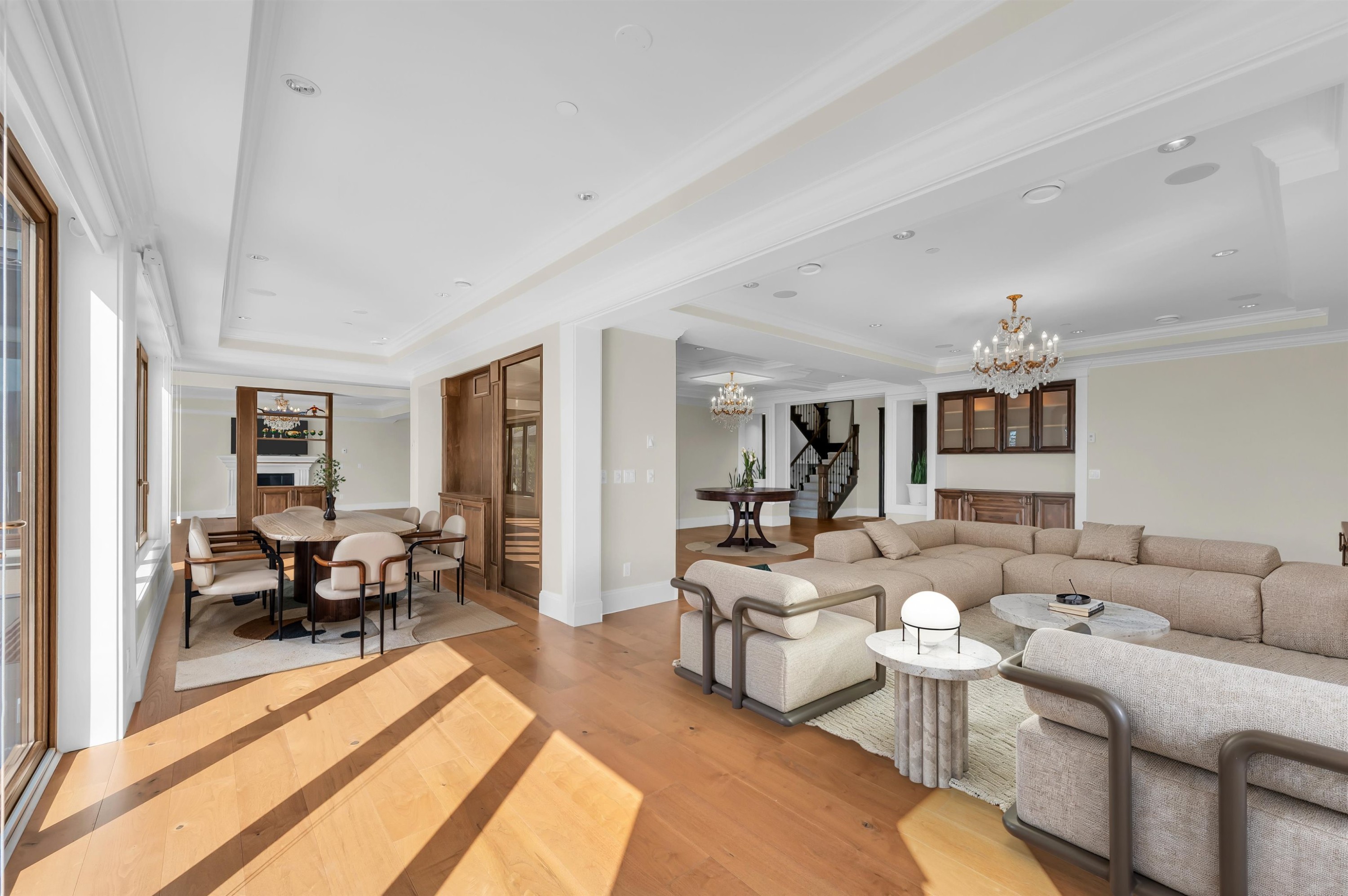 1118 Crestline Road, West Vancouver, BC