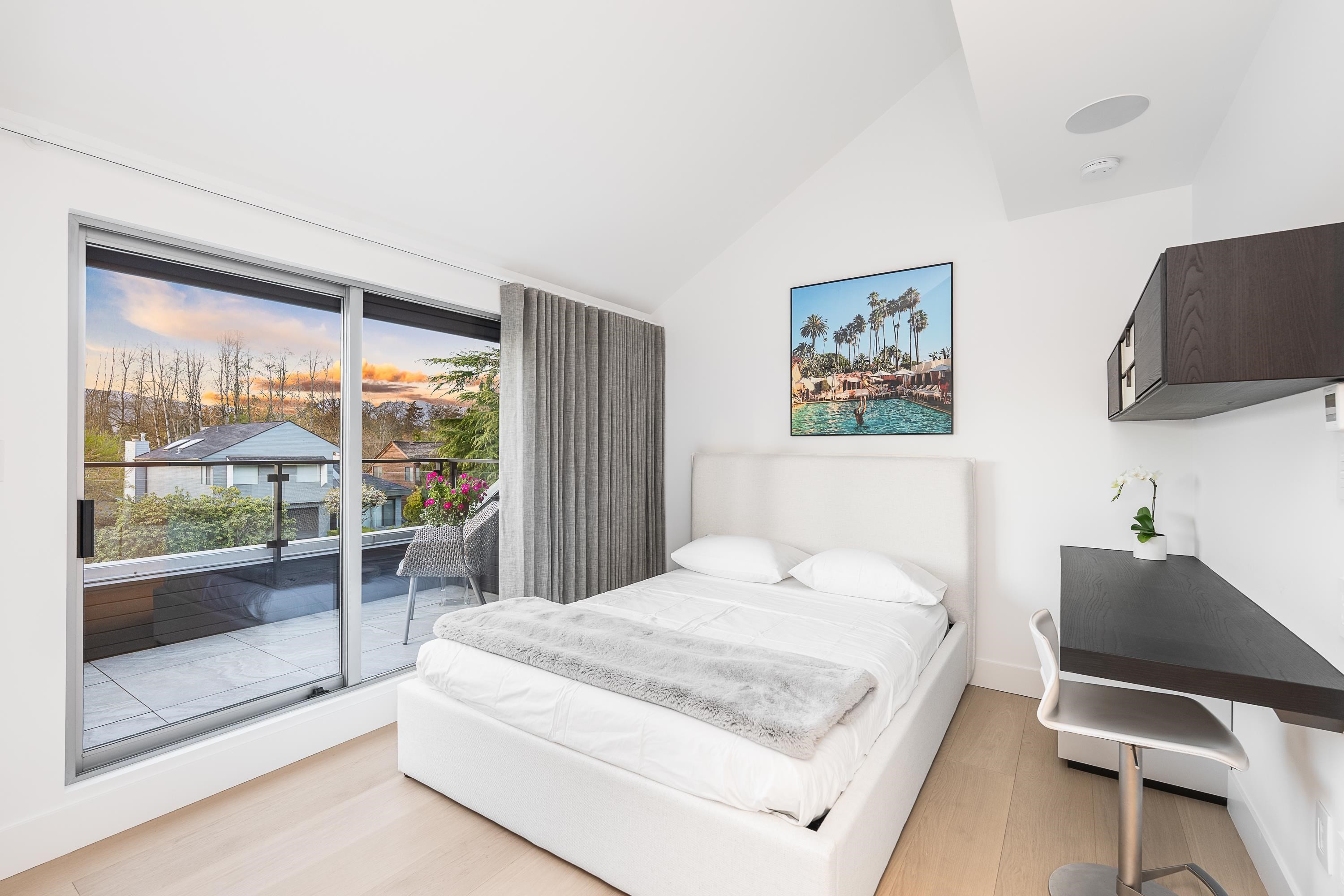 4416 1St Avenue W, Vancouver, BC