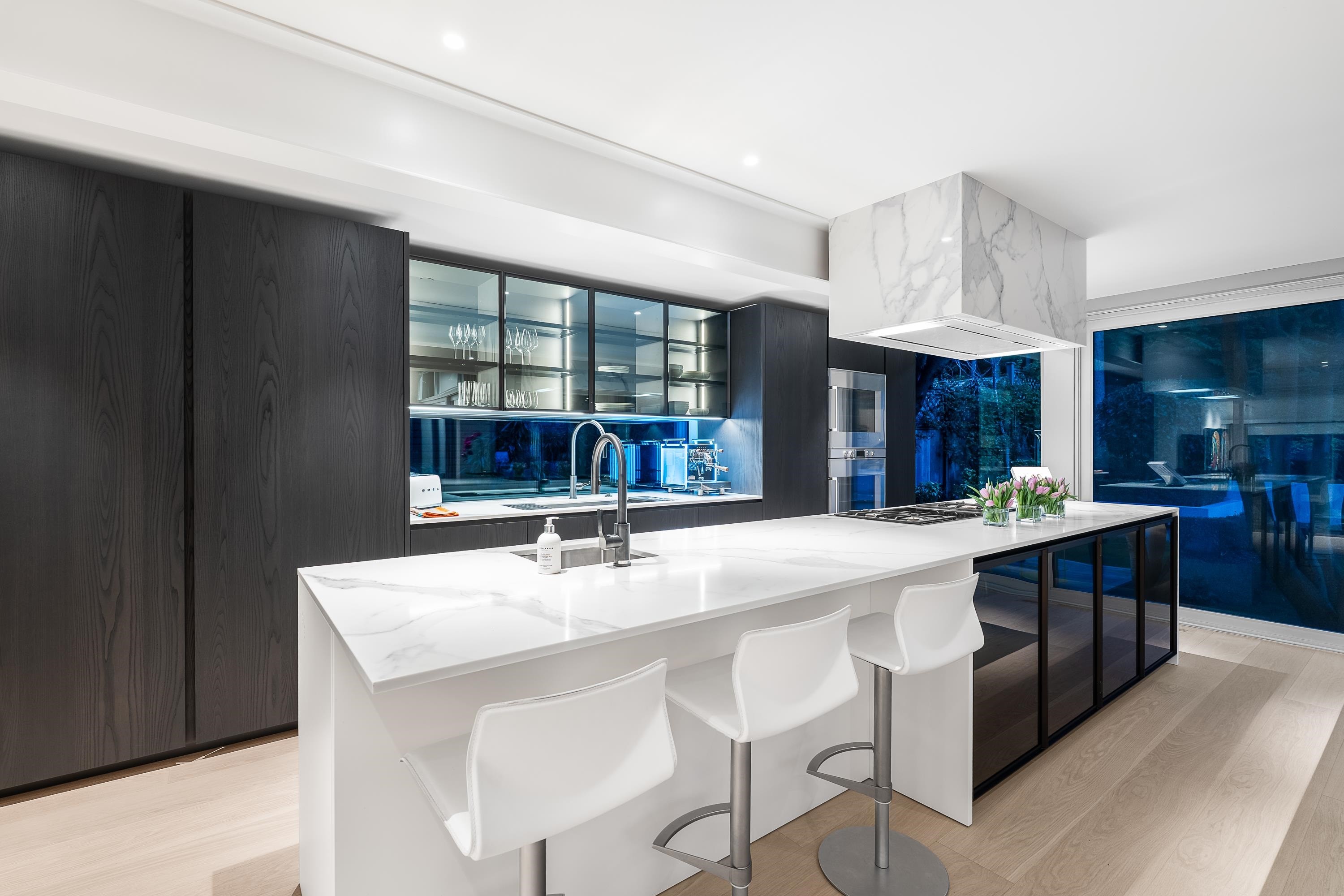 4416 1St Avenue W, Vancouver, BC
