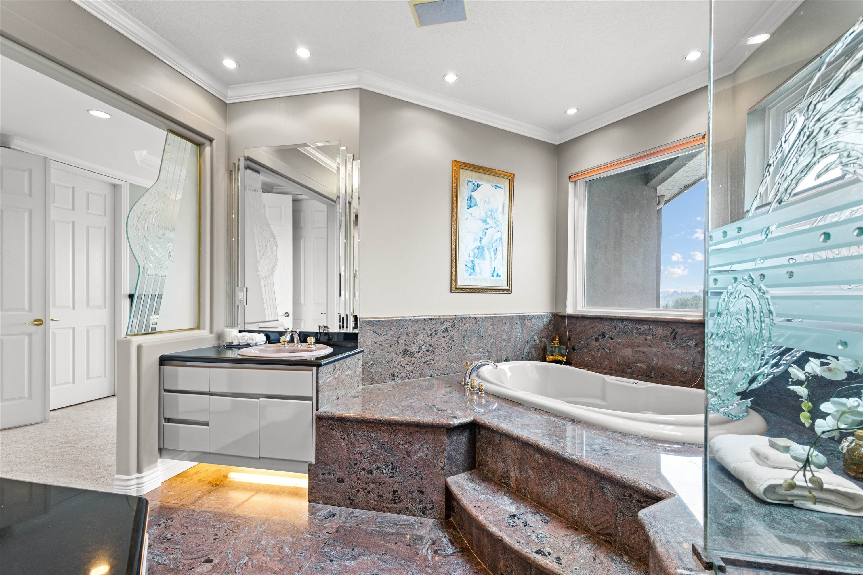 2556 Palisade Crescent, Port Coquitlam, BC