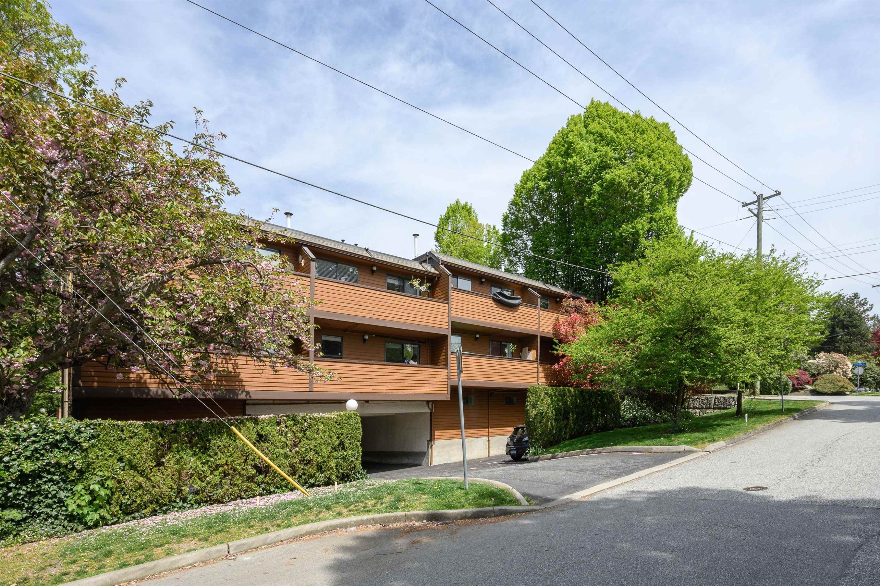3201 Lonsdale Avenue, North Vancouver, BC