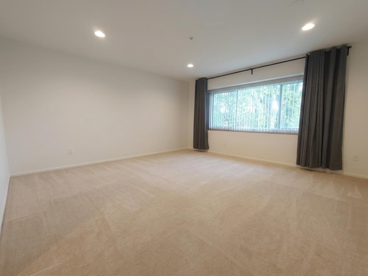 123 45Th Avenue E, Vancouver, BC