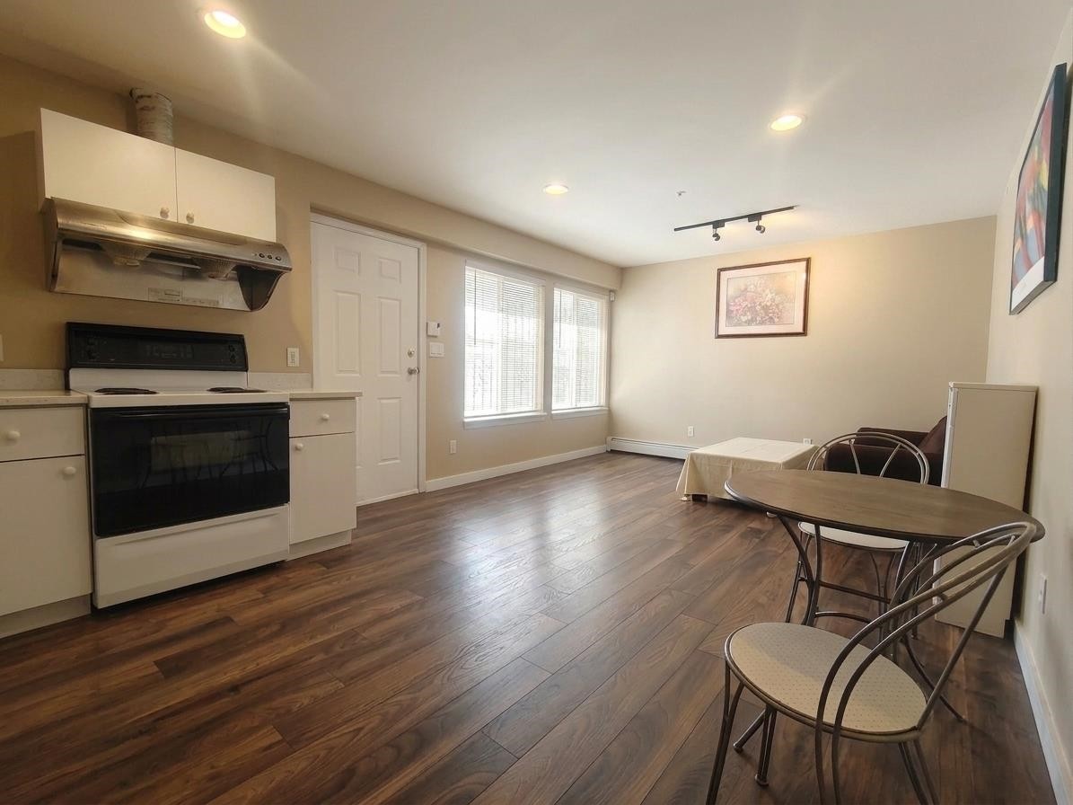 123 45Th Avenue E, Vancouver, BC