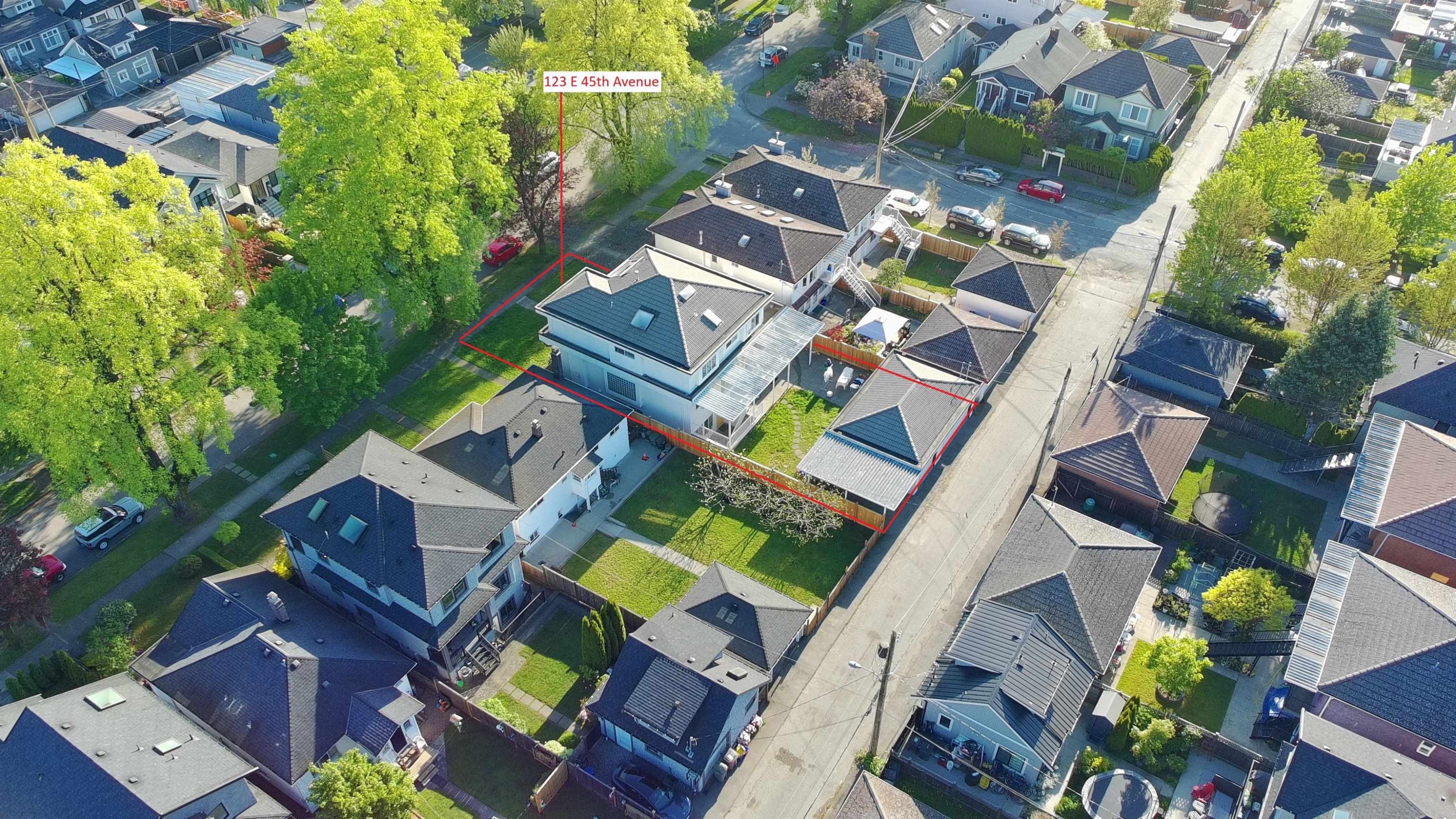 123 45Th Avenue E, Vancouver, BC