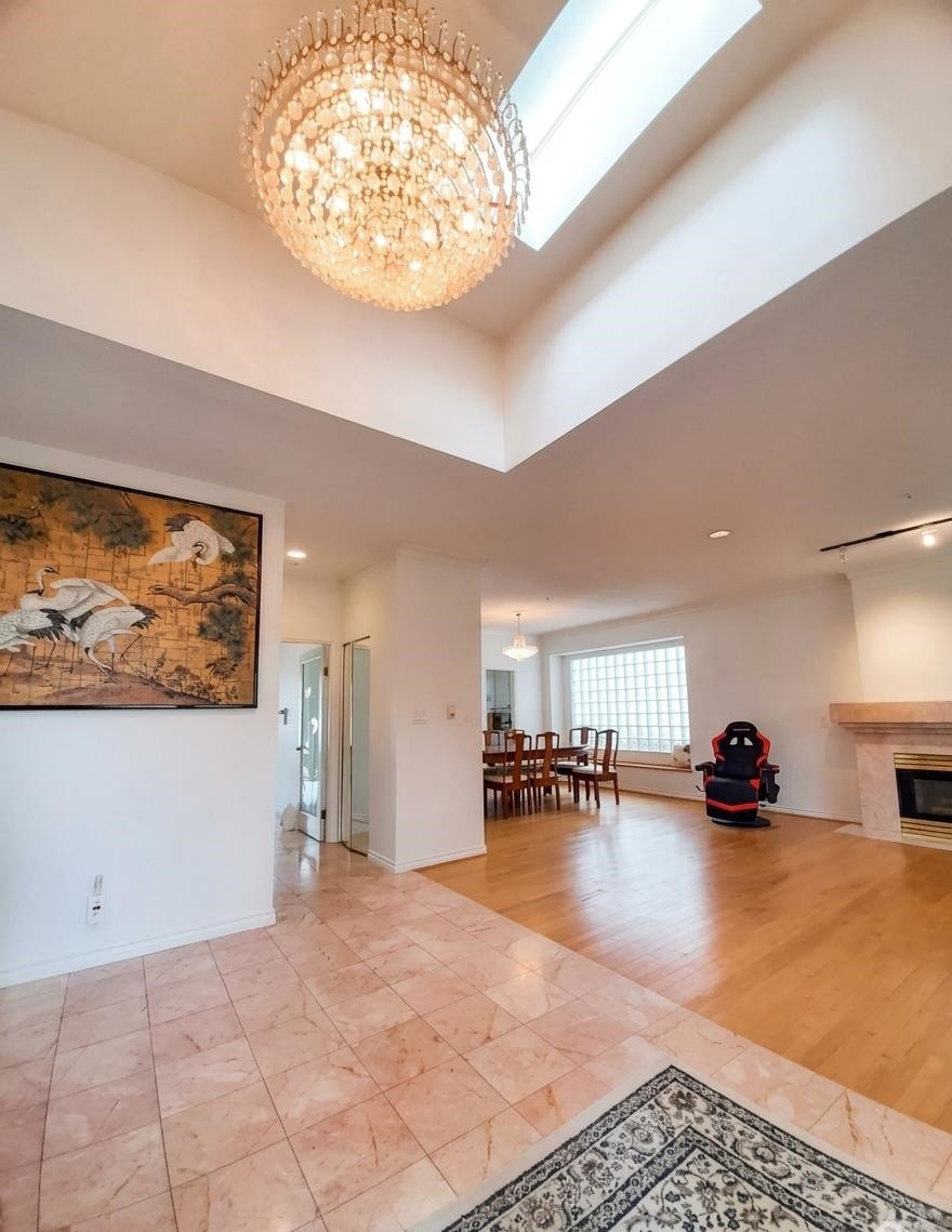 123 45Th Avenue E, Vancouver, BC