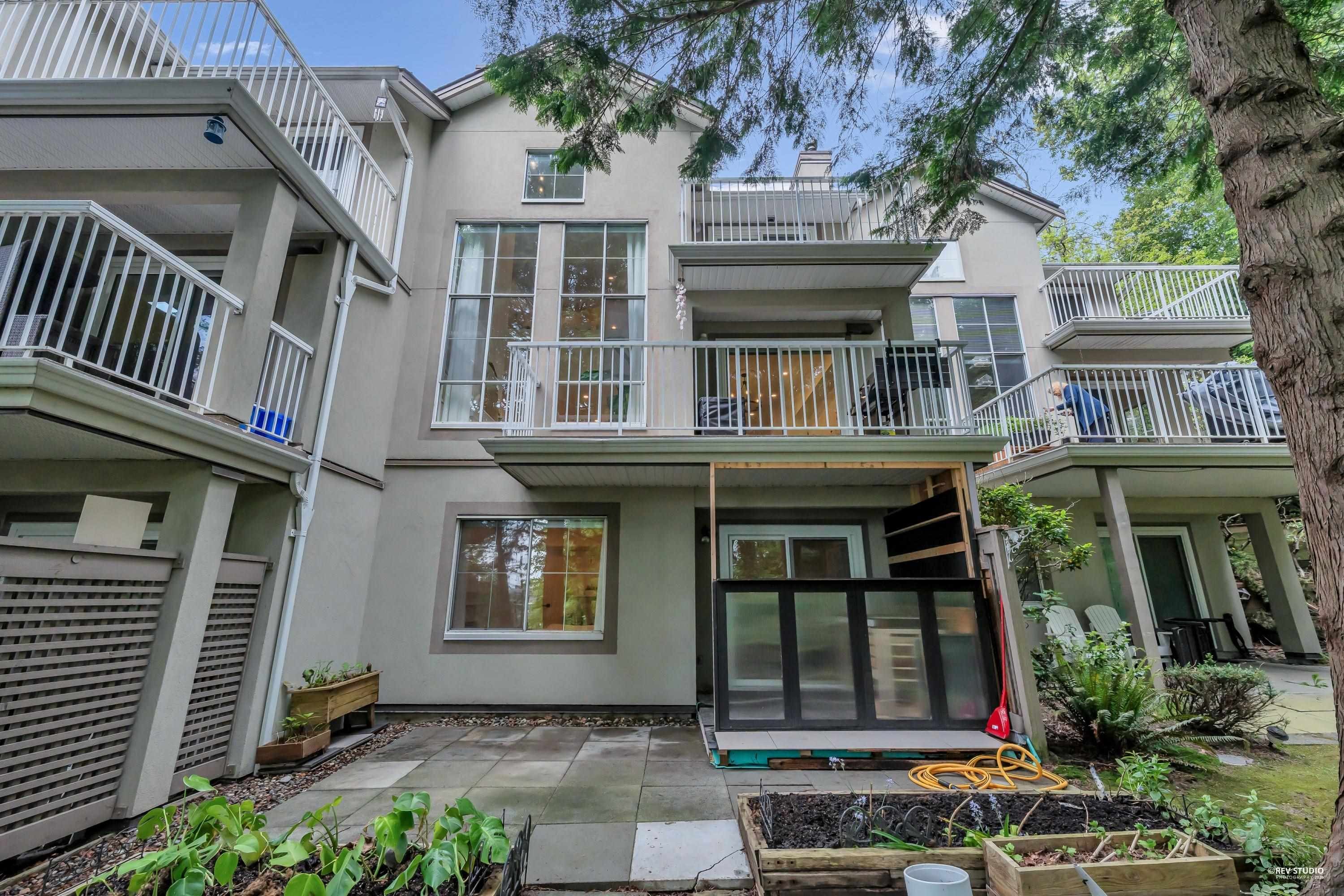 3460 Amberly Place, Vancouver, BC