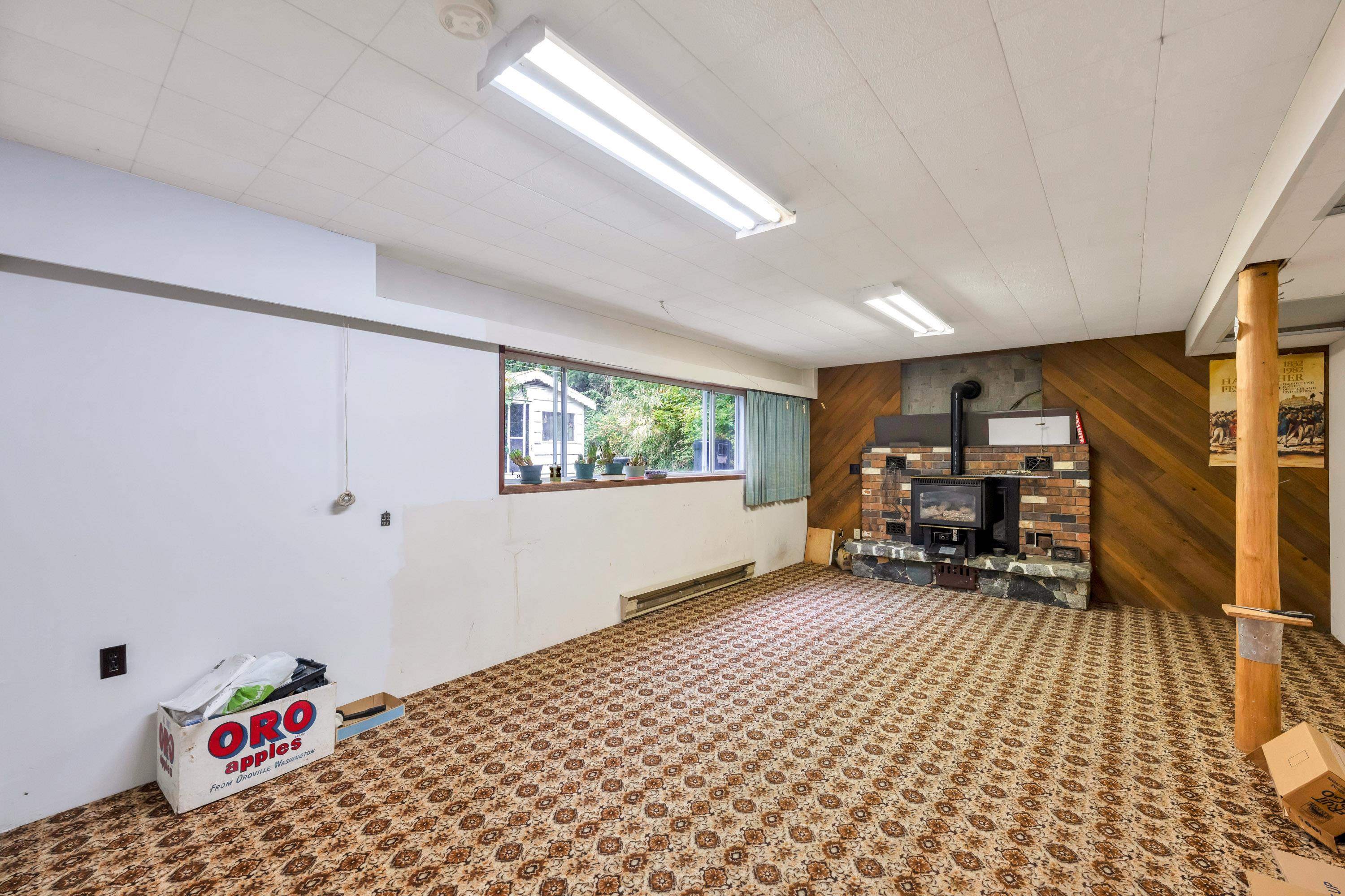 28595 Dewdney Trunk Road, Maple Ridge, BC