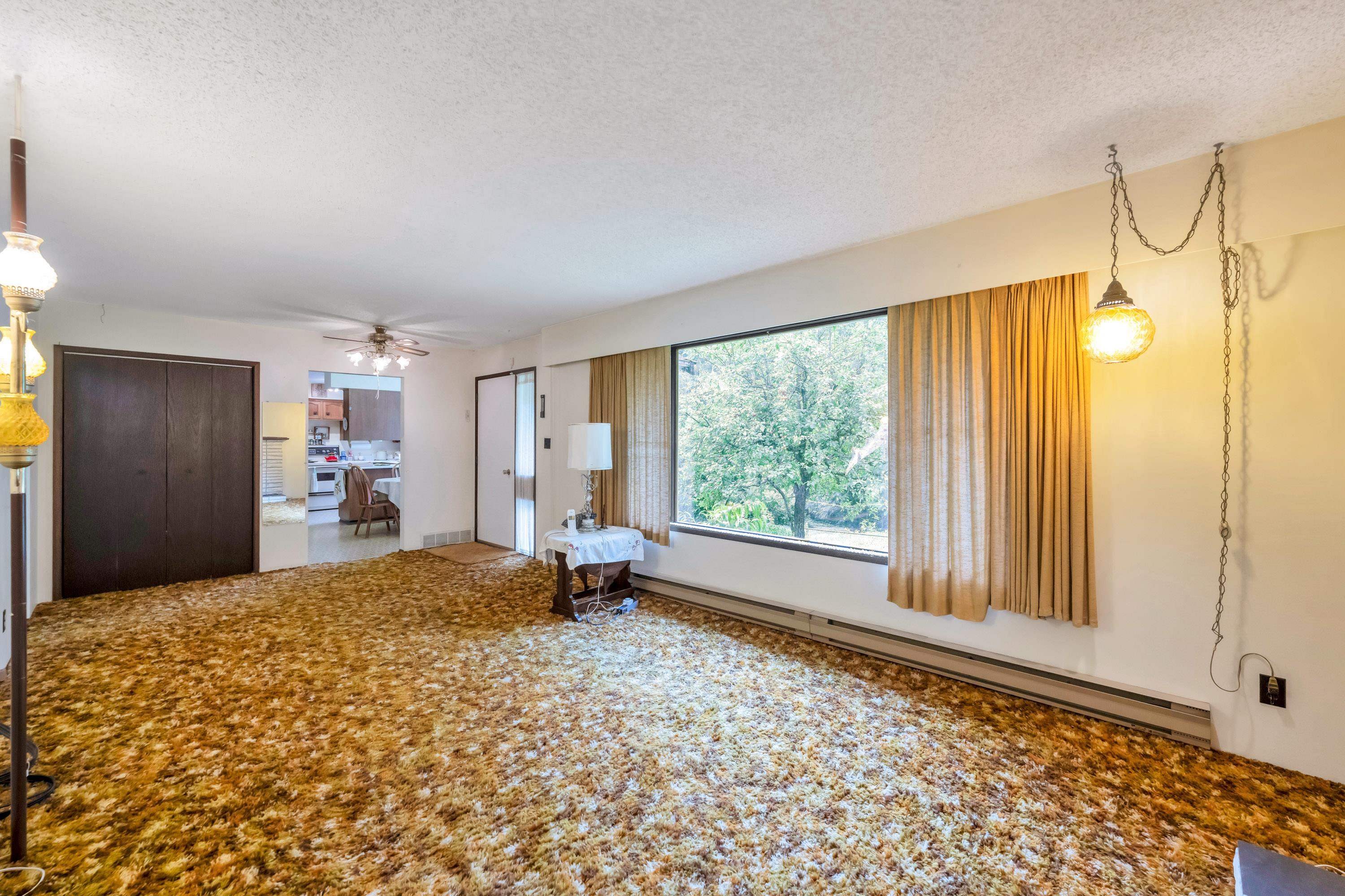28595 Dewdney Trunk Road, Maple Ridge, BC