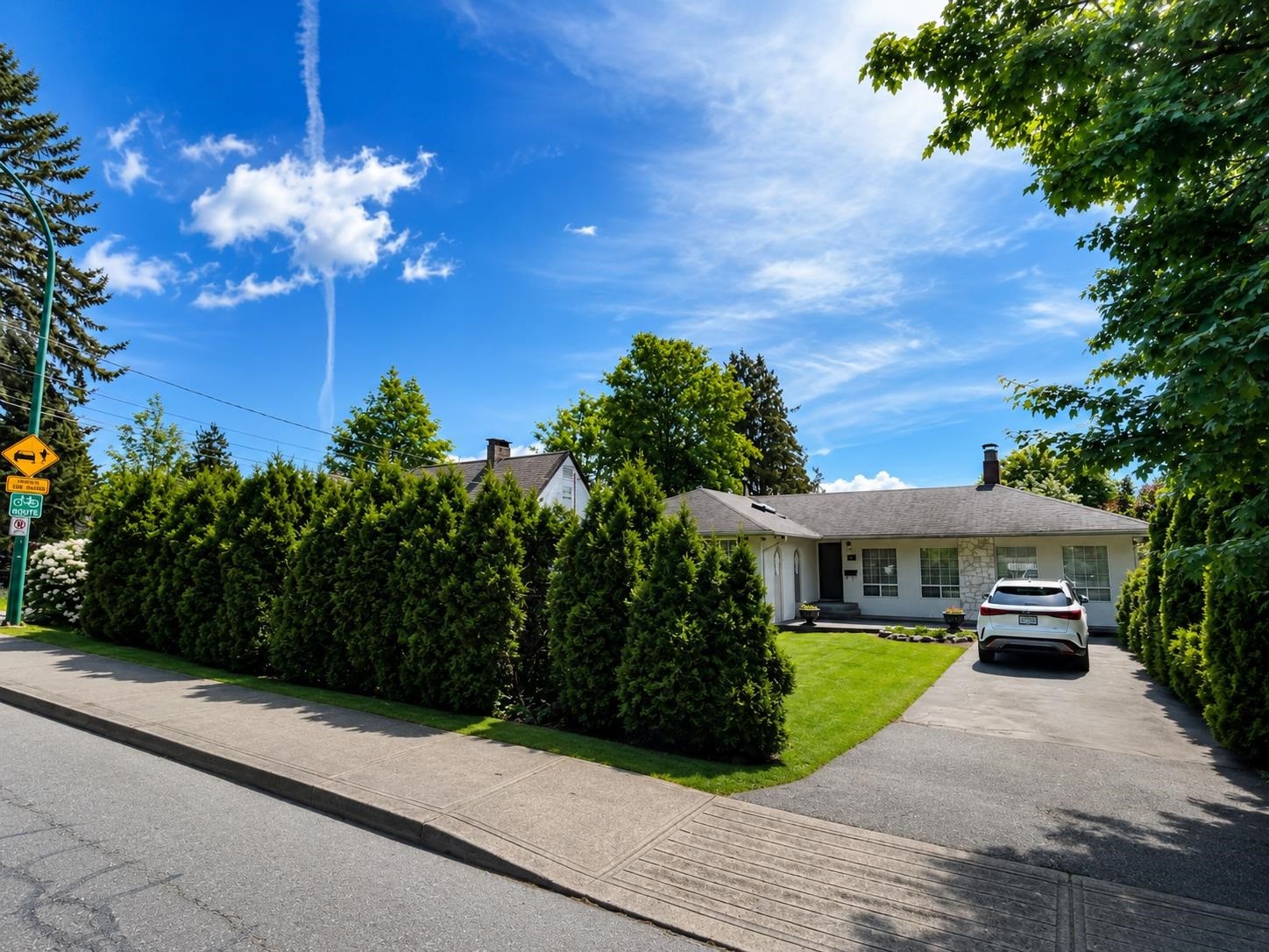 810 Rochester Avenue, Coquitlam, BC