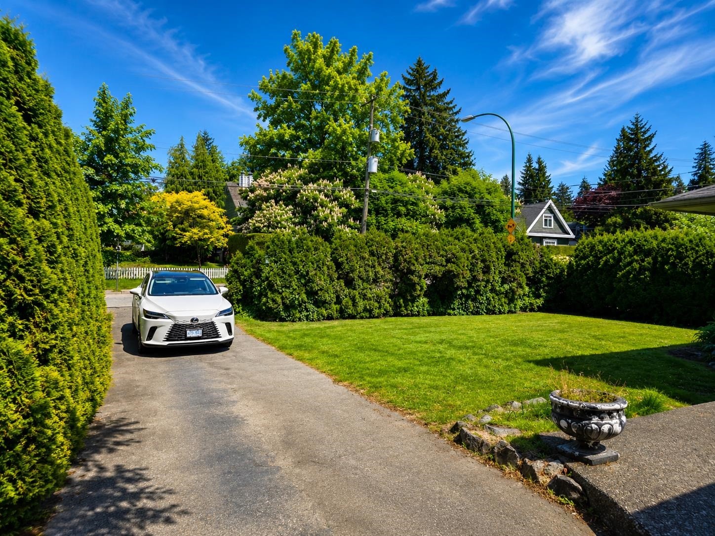 810 Rochester Avenue, Coquitlam, BC