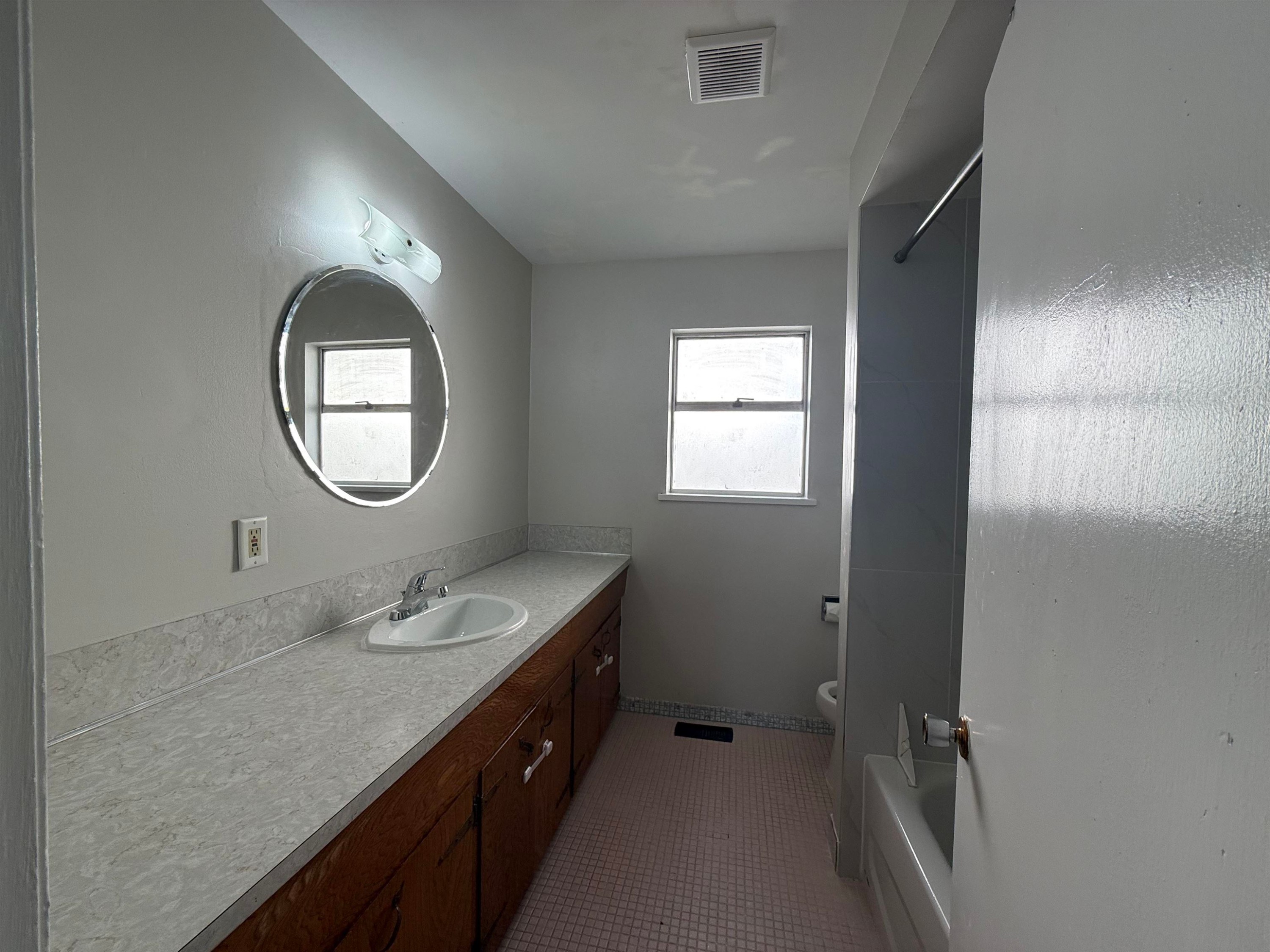 3466 2Nd Avenue E, Vancouver, BC