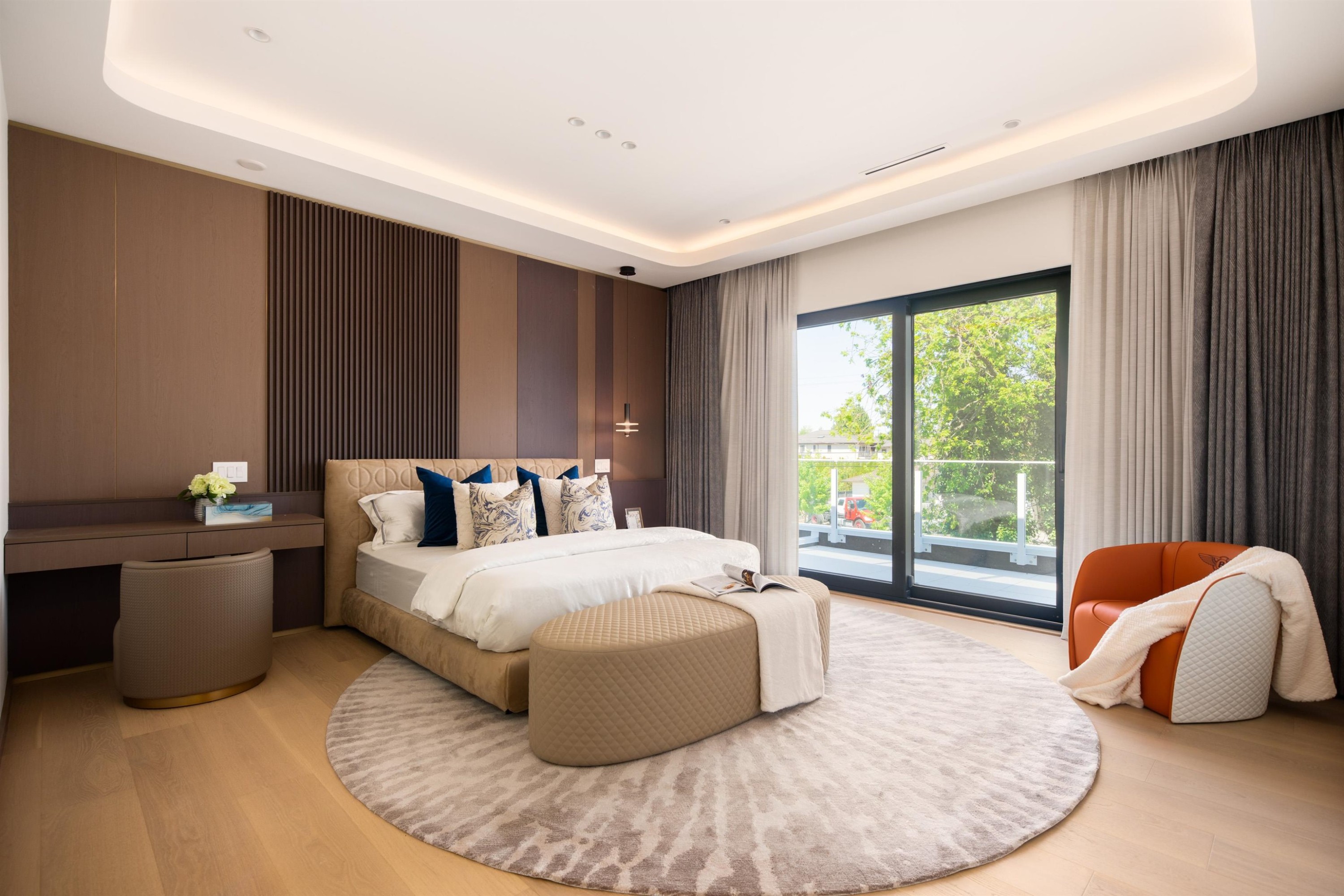 10100 Granville Avenue, Richmond, BC