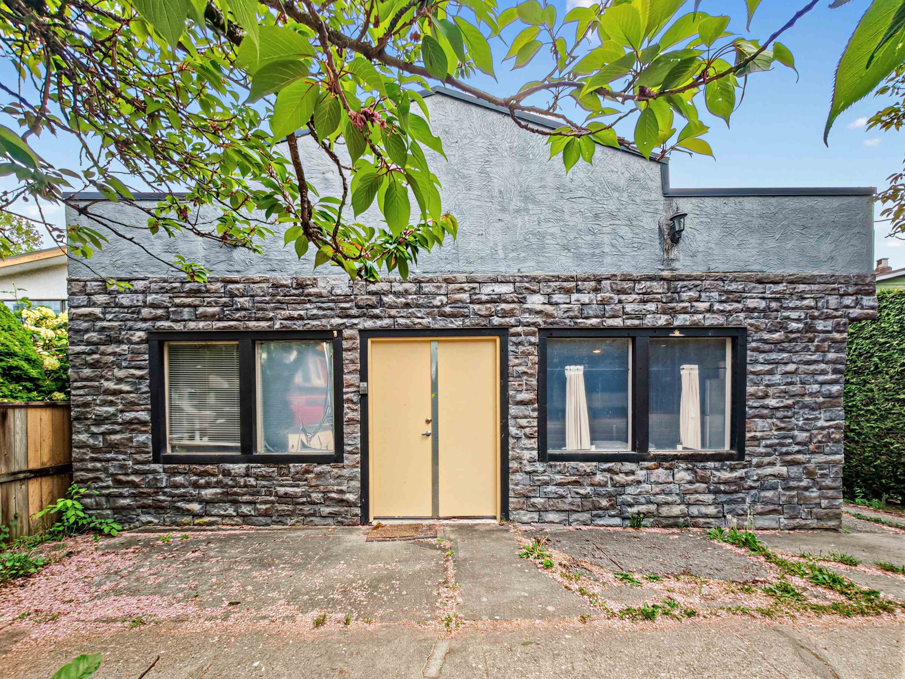 3628 Dunbar Street, Vancouver, BC