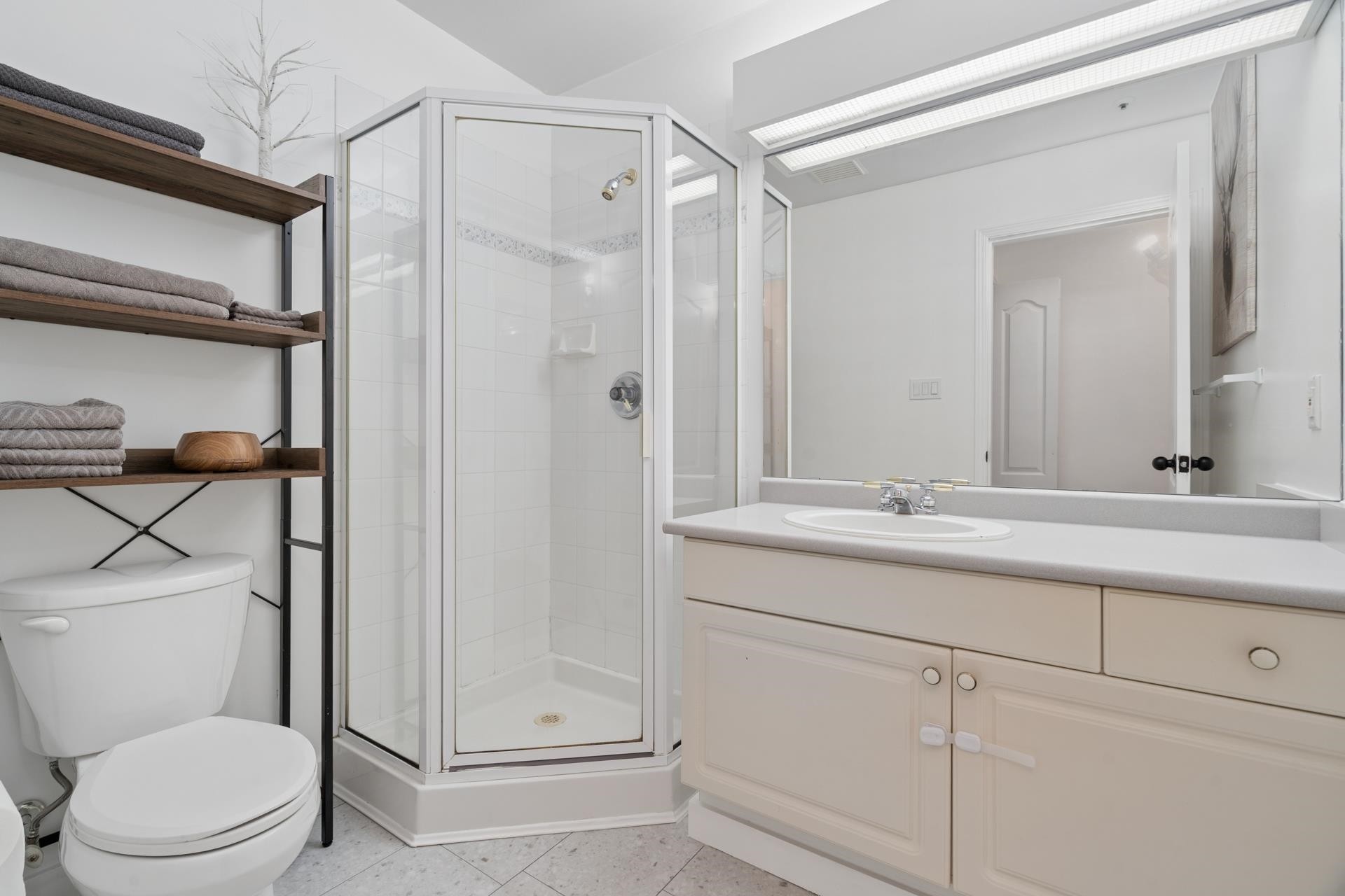 413-2968 Burlington Drive, Coquitlam, BC
