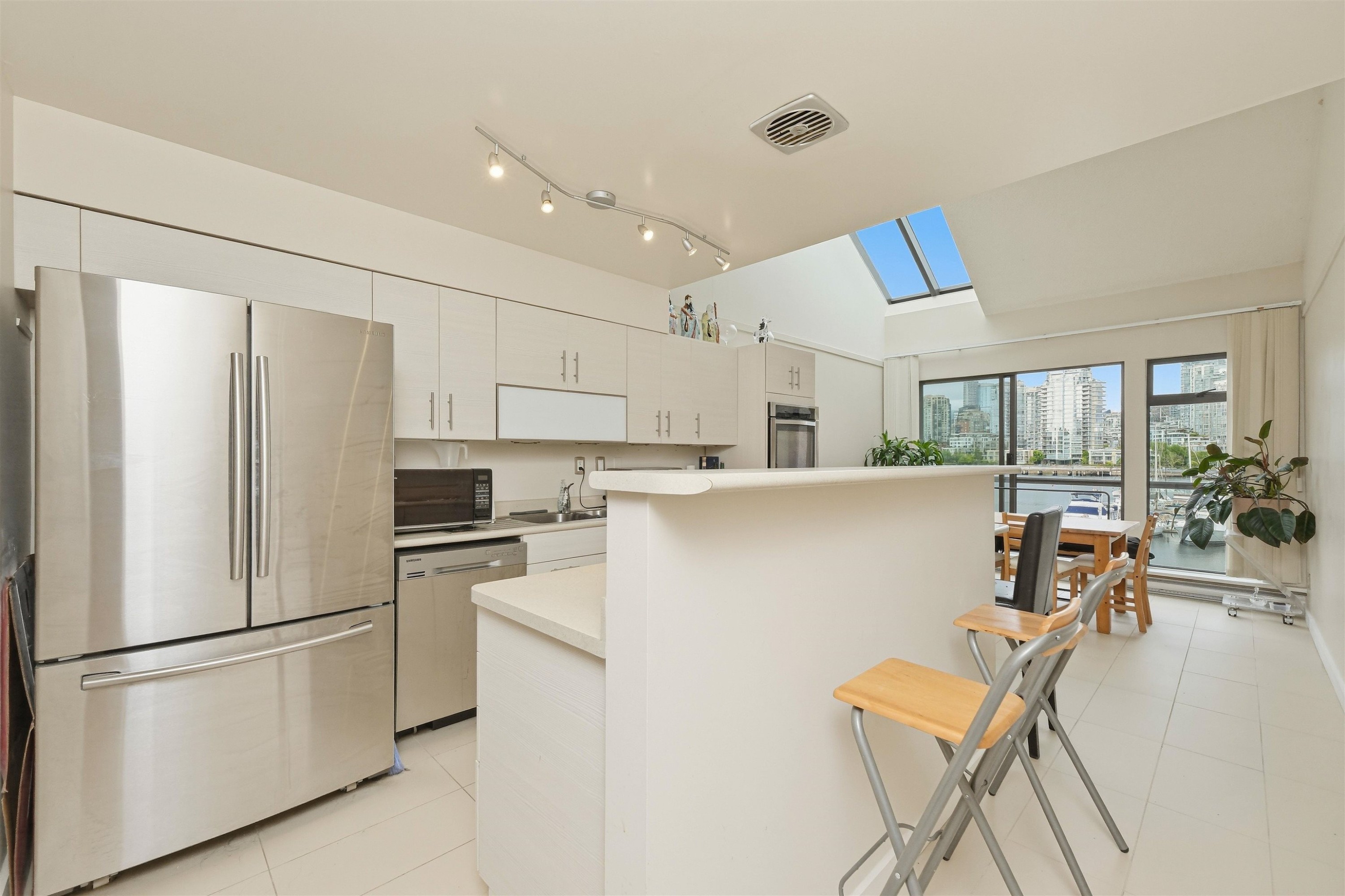 774 Millbank, Vancouver, BC
