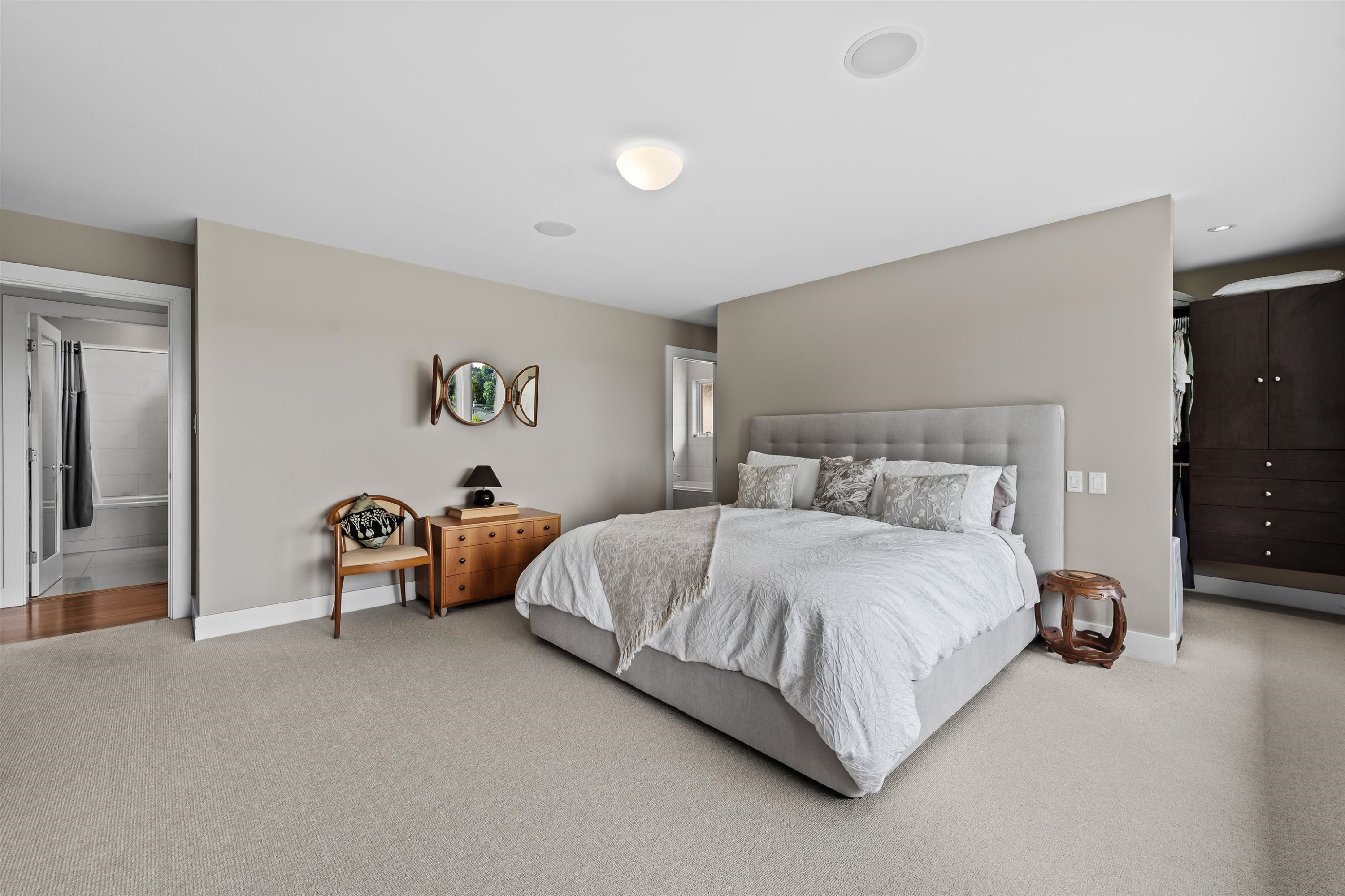 1240 Nepal Crescent, West Vancouver, BC