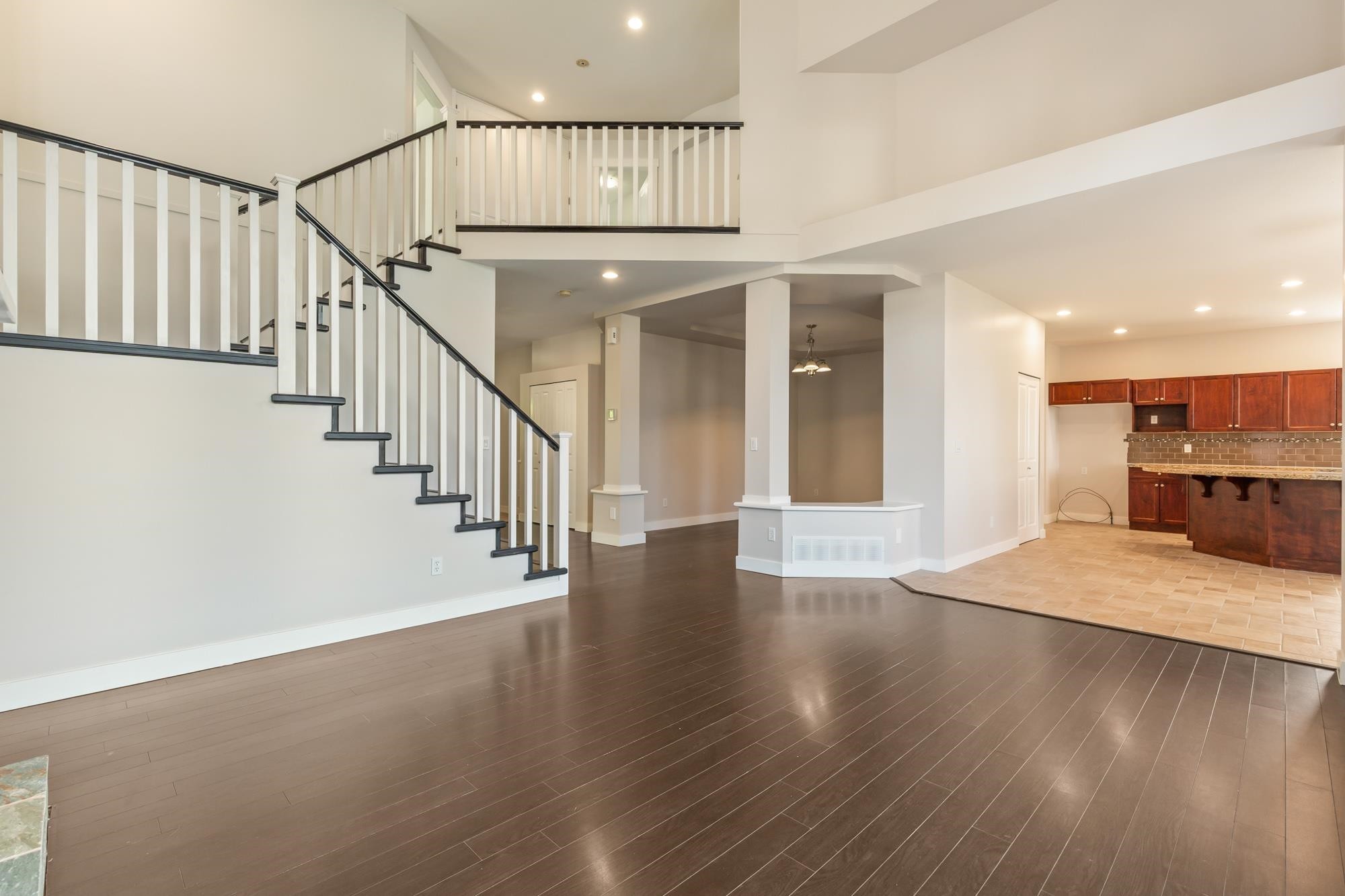 75 Maple Drive, Port Moody, BC
