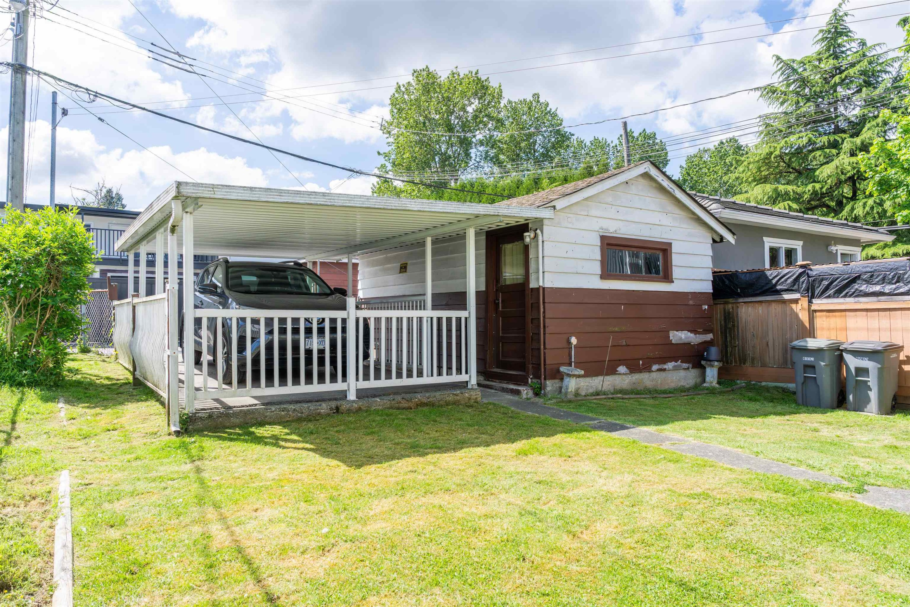 2812 18Th Avenue E, Vancouver, BC