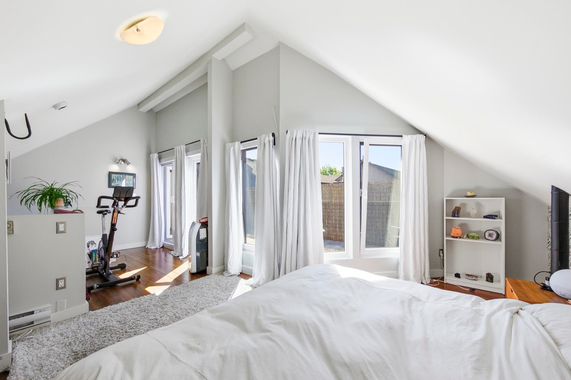1951 Creelman Avenue, Vancouver, BC