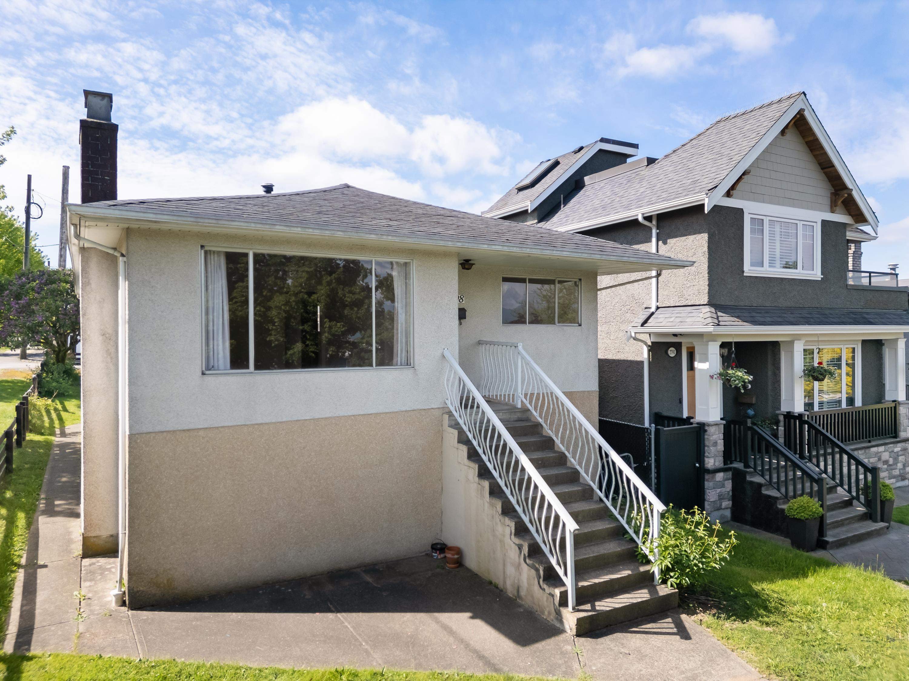 2798 24Th Avenue E, Vancouver, BC