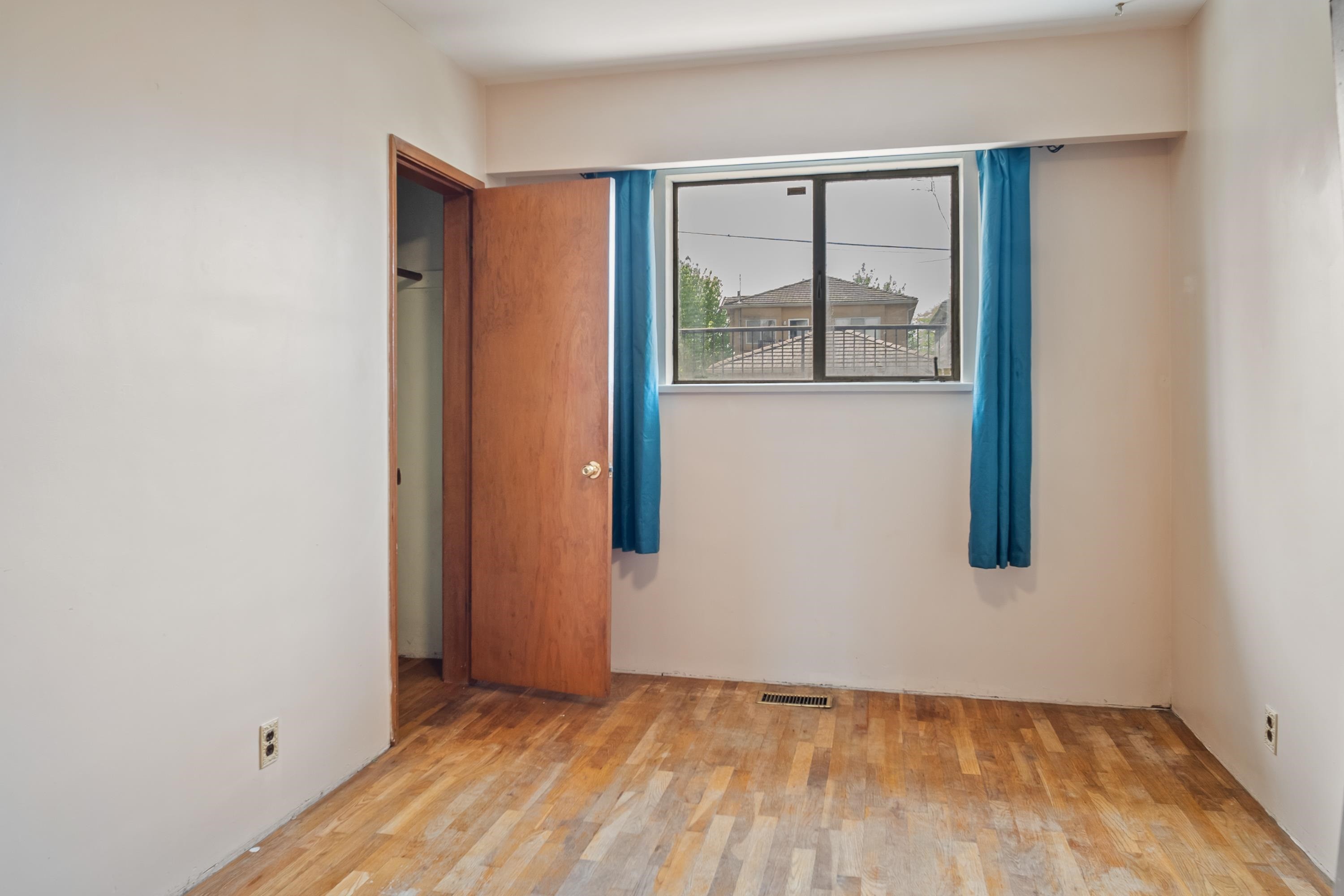 2798 24Th Avenue E, Vancouver, BC