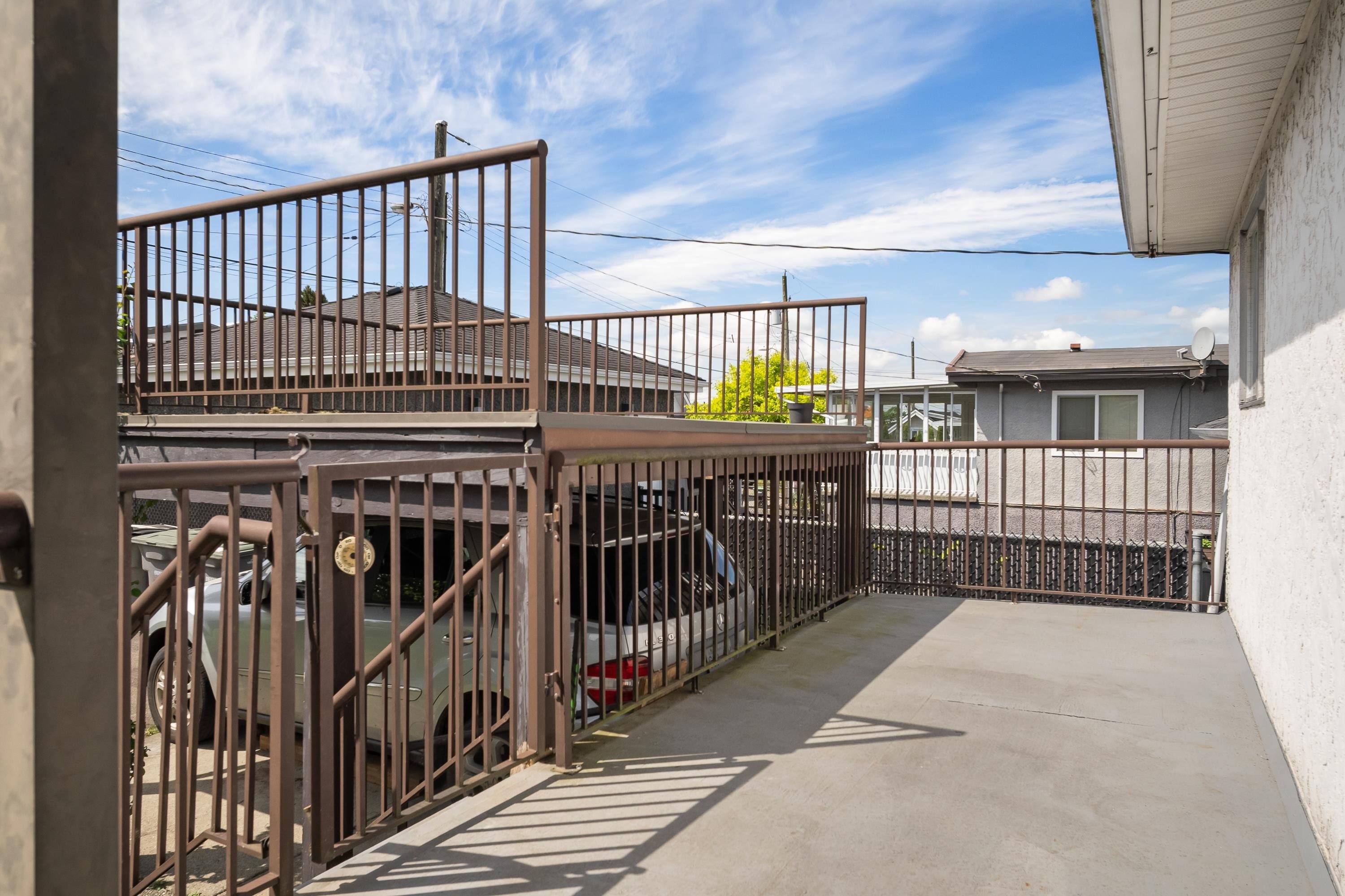 2798 24Th Avenue E, Vancouver, BC