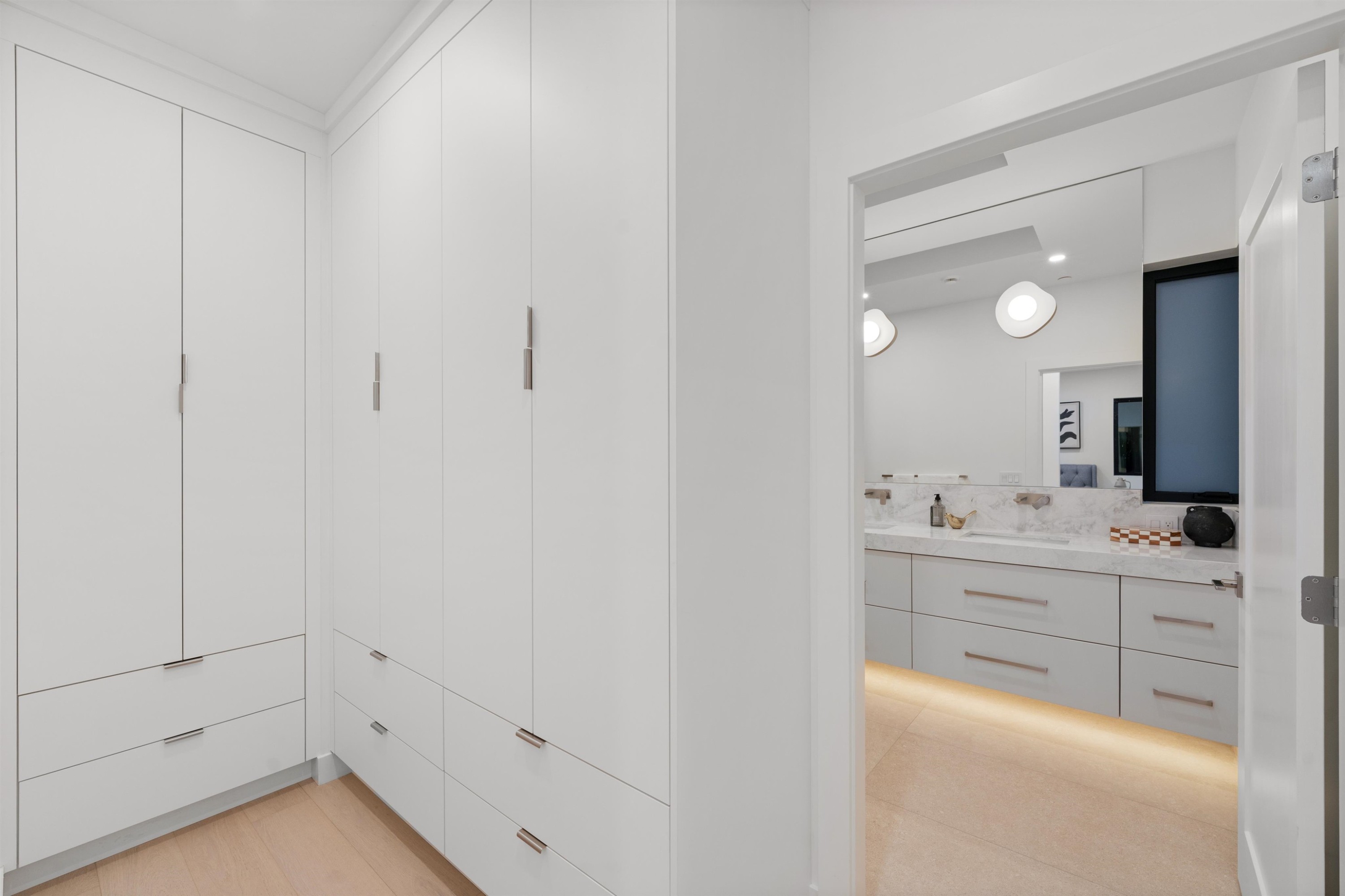 1605 21St Avenue E, Vancouver, BC