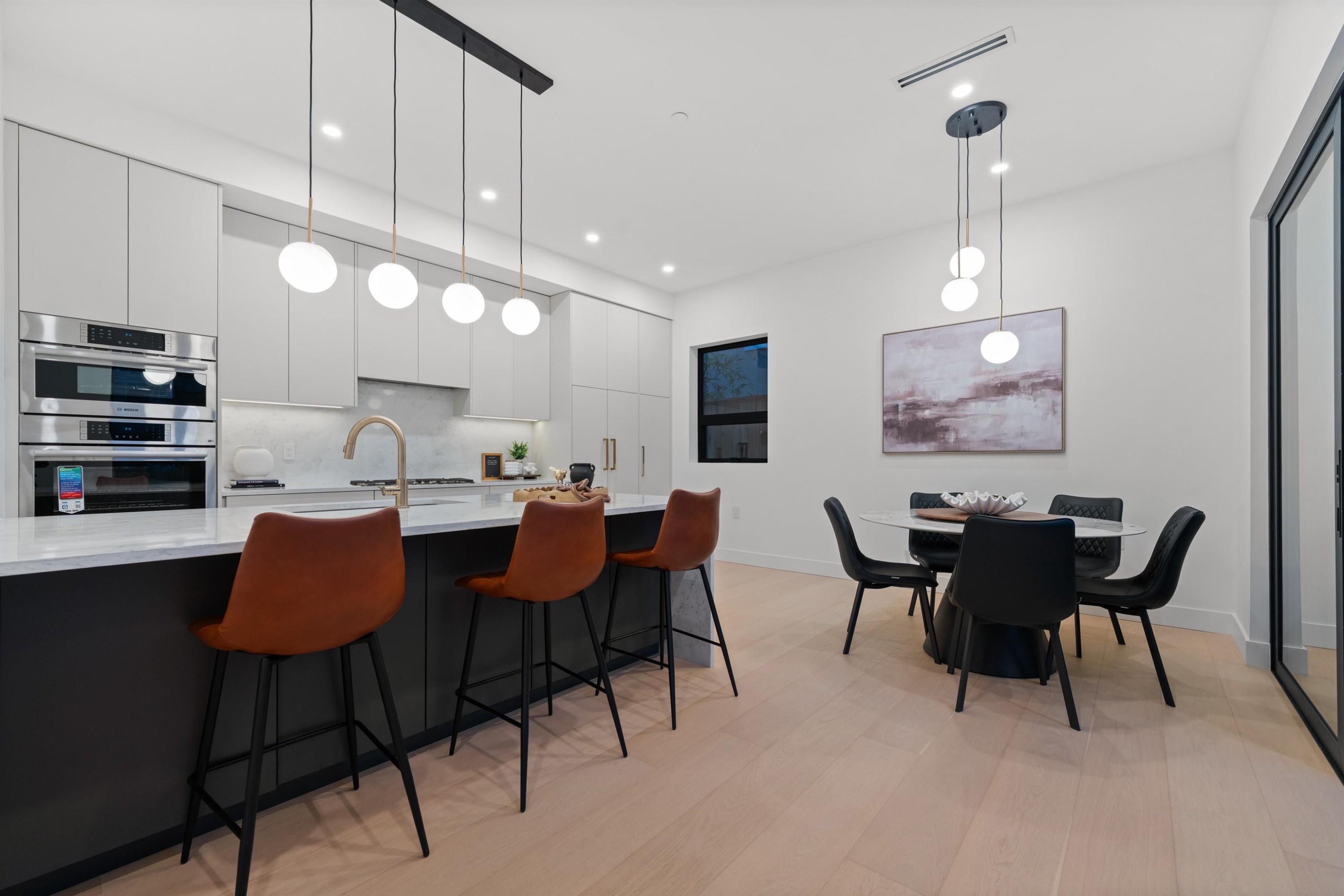 1605 21St Avenue E, Vancouver, BC