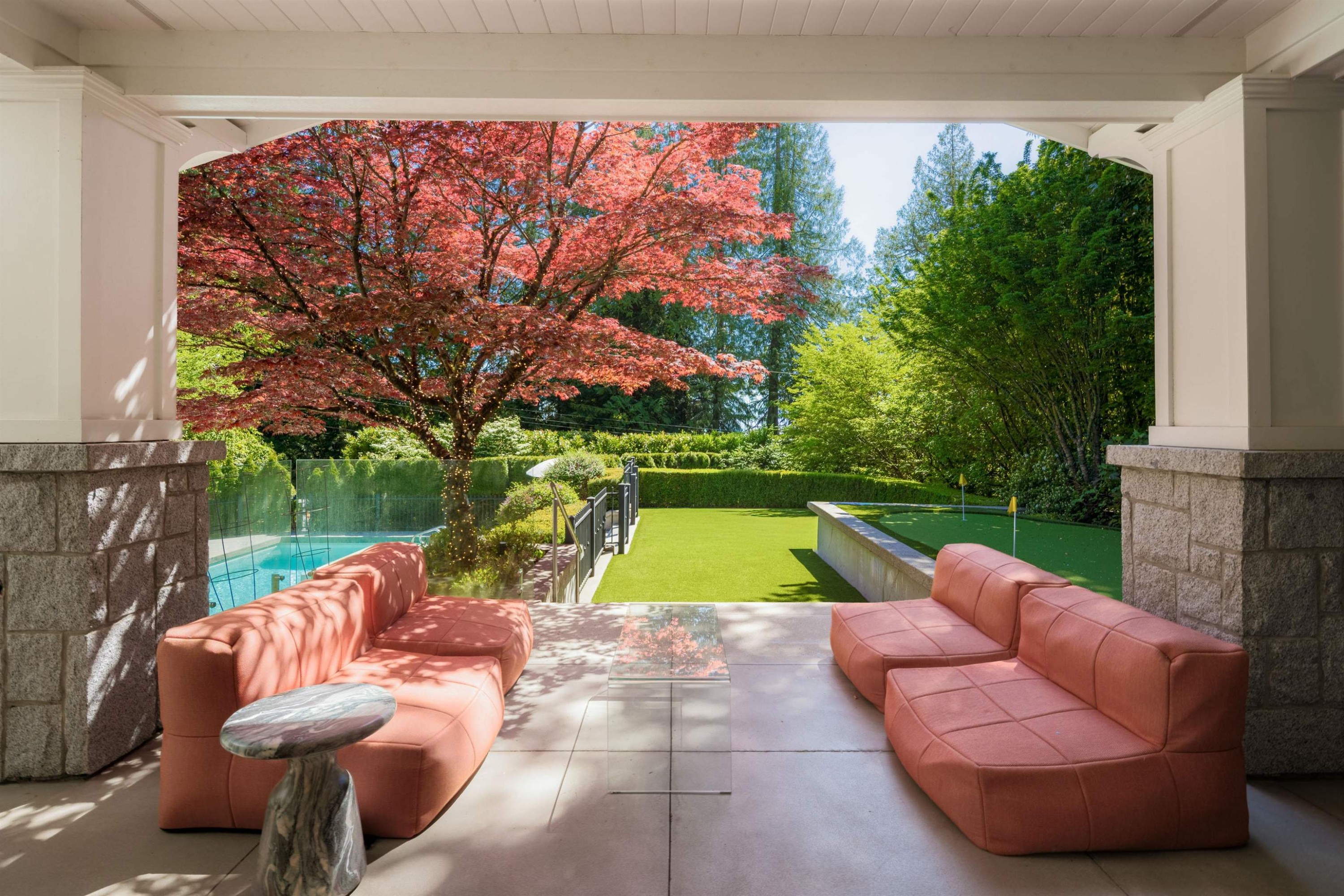 2955 Rosebery Avenue, West Vancouver, BC