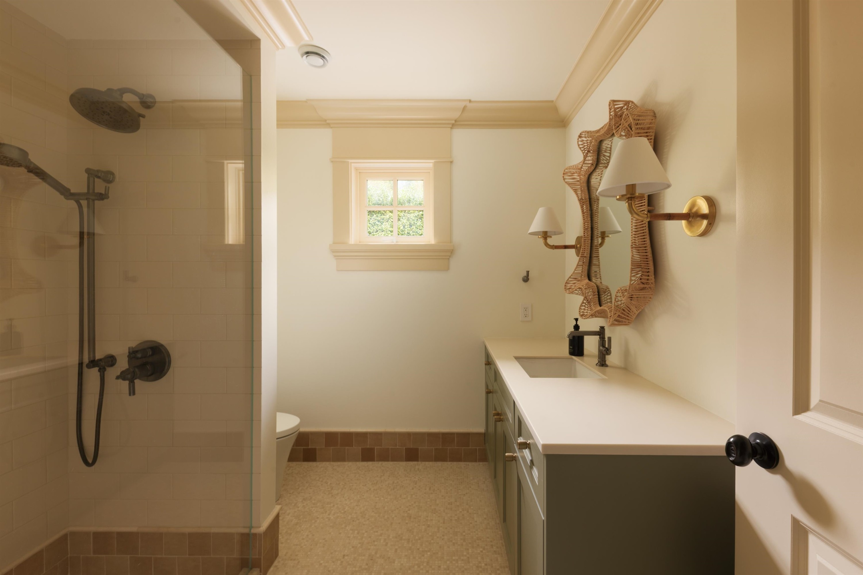 2955 Rosebery Avenue, West Vancouver, BC