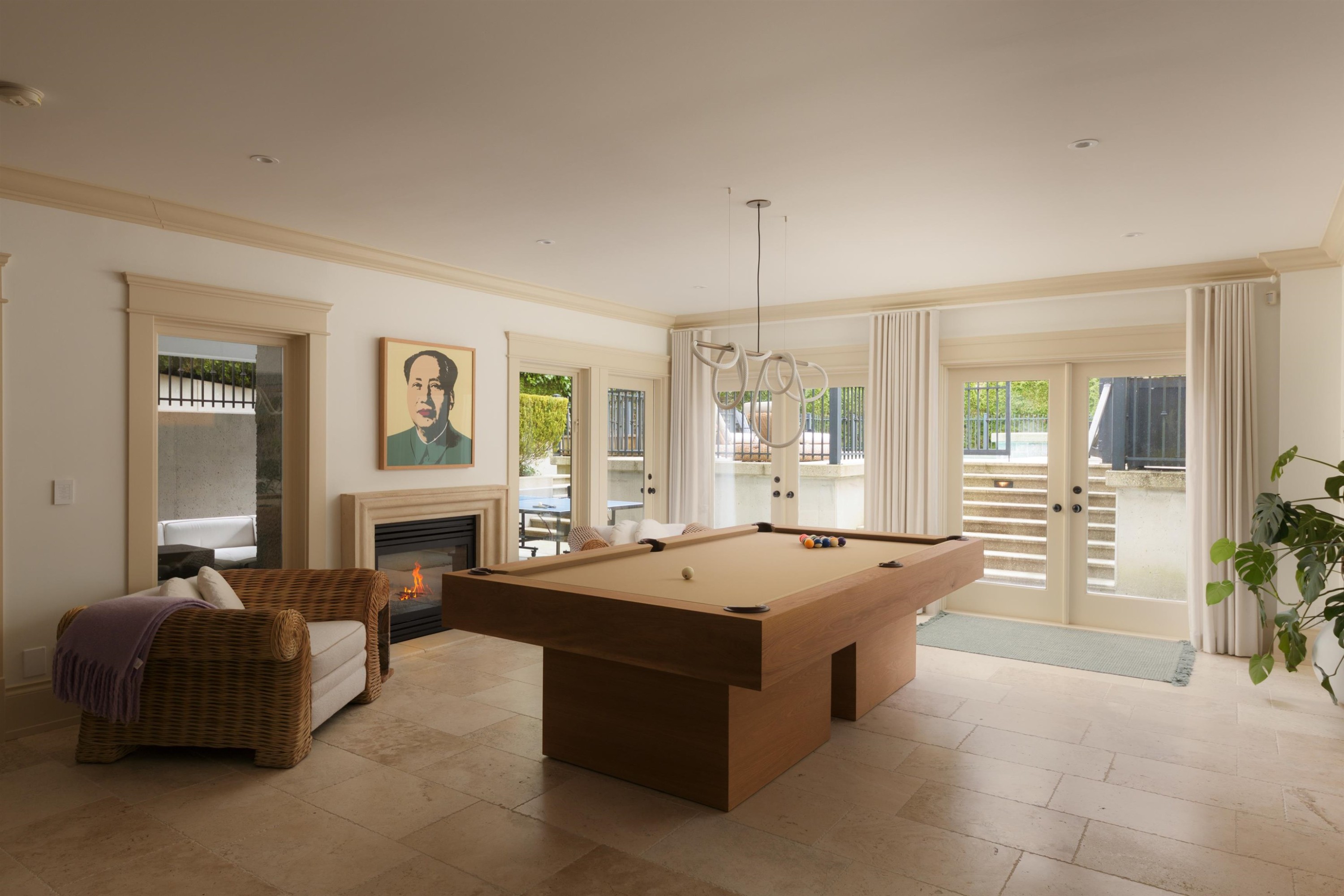 2955 Rosebery Avenue, West Vancouver, BC