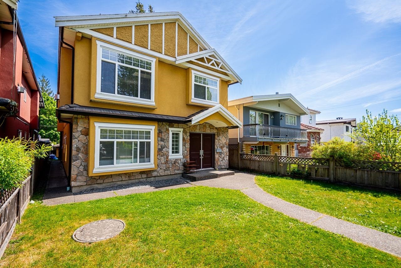 7202 Ross Street, Vancouver, BC - Outdoor