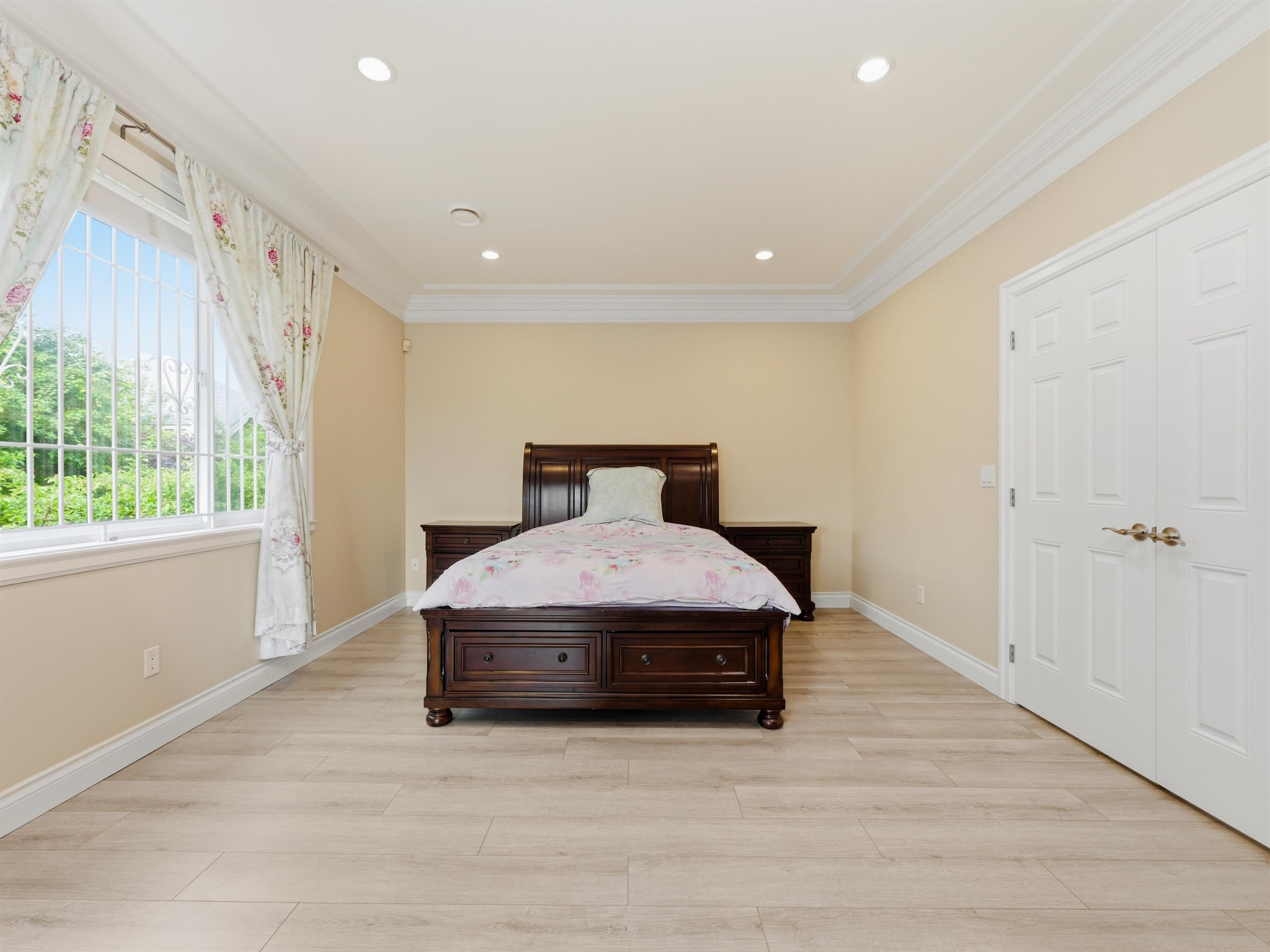 5631 Clearwater Drive, Richmond, BC