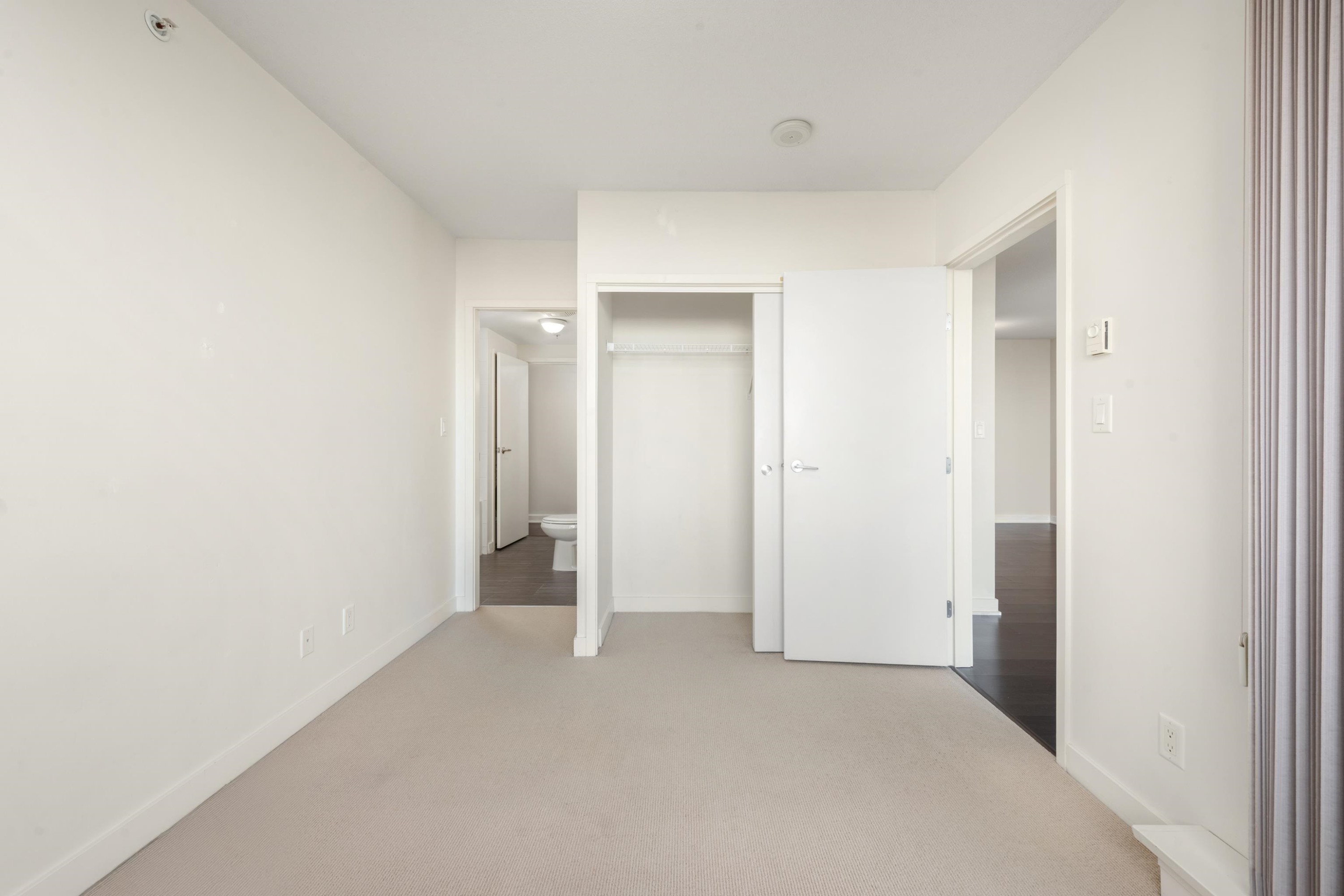 302-7080 No. 3 Road, Richmond, BC
