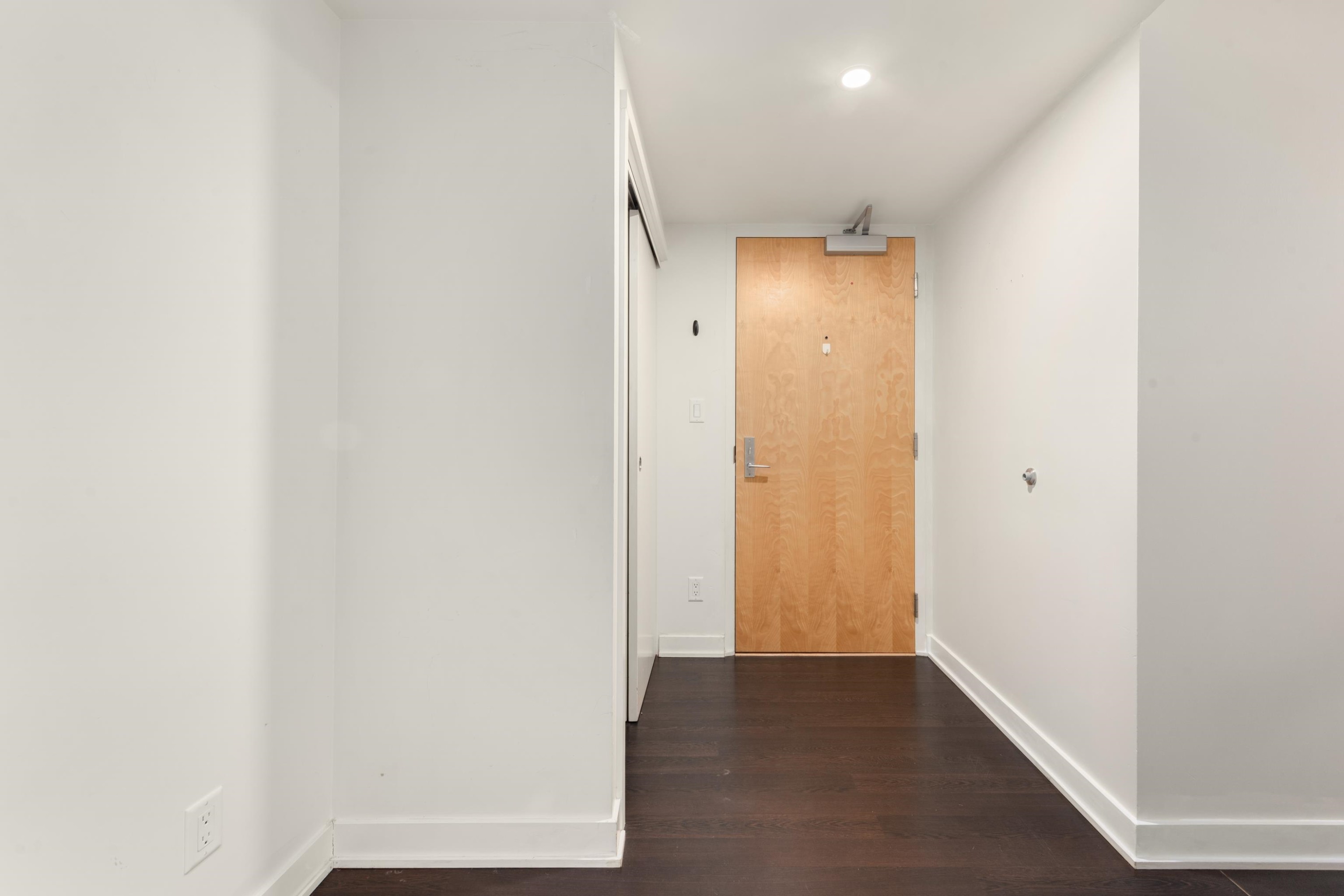 302-7080 No. 3 Road, Richmond, BC