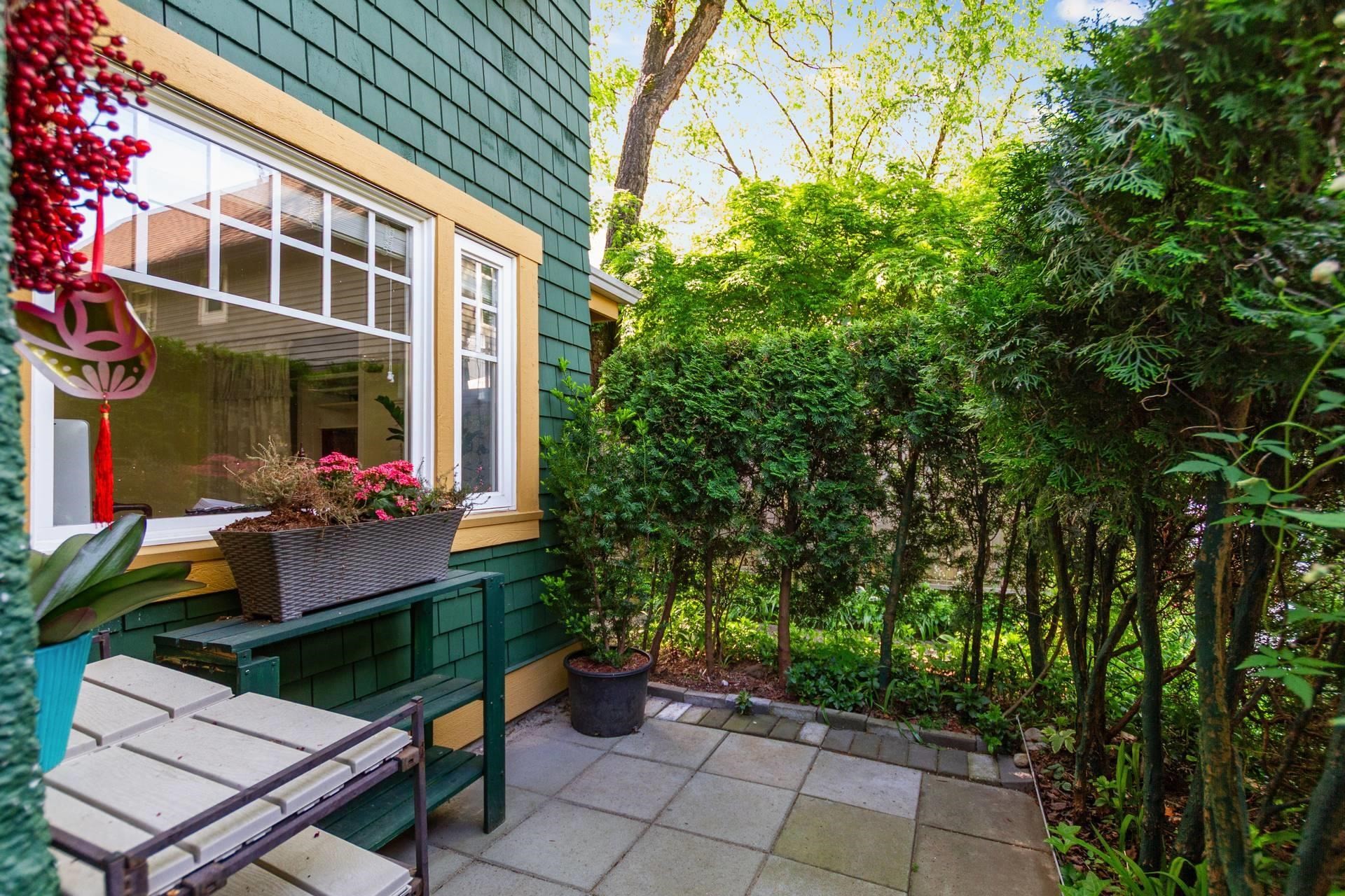 2952 8Th Avenue W, Vancouver, BC