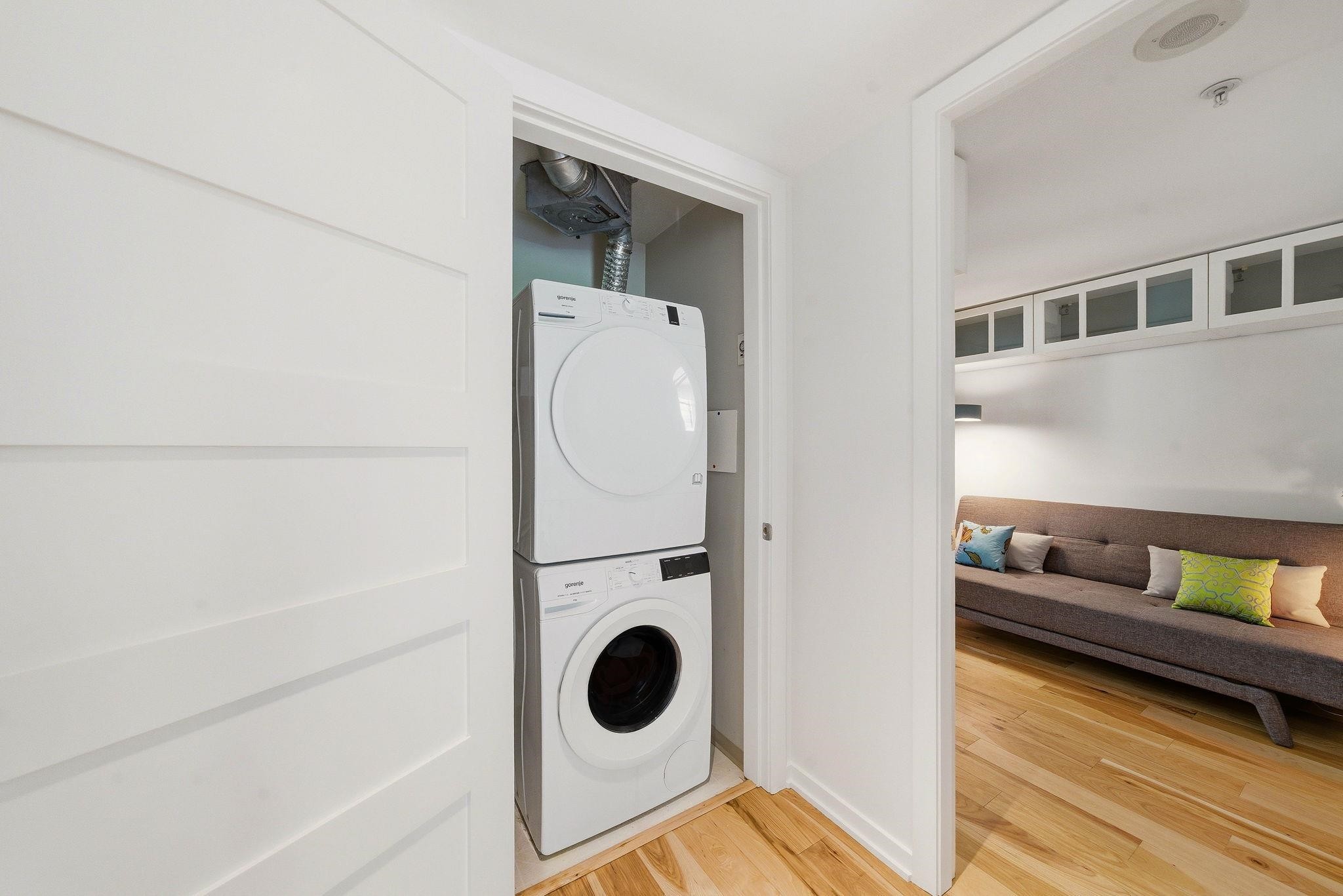 1259 Richards Street, Vancouver, BC