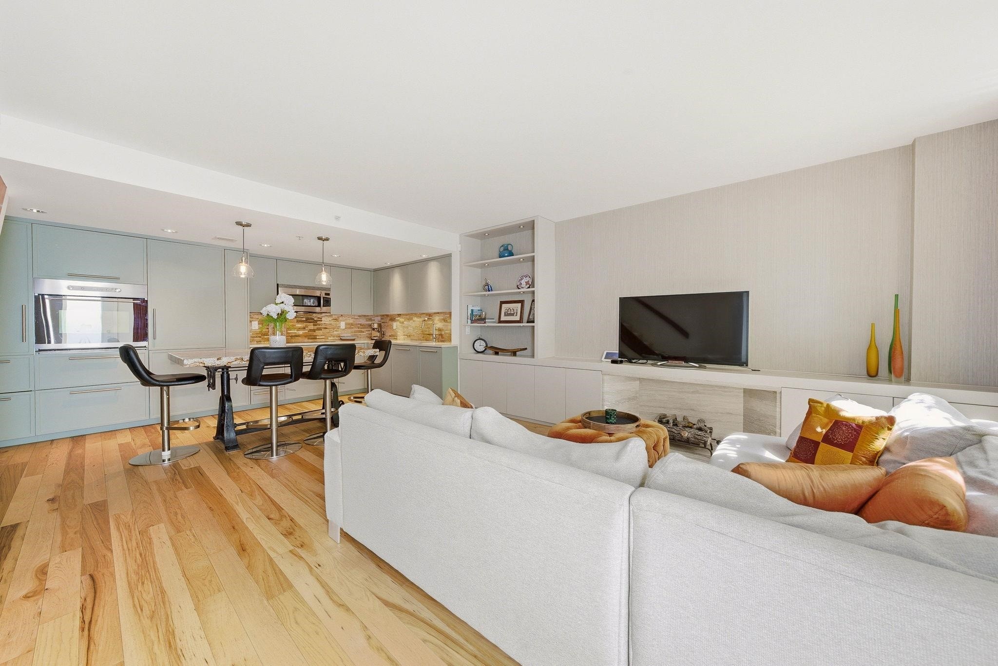 1259 Richards Street, Vancouver, BC