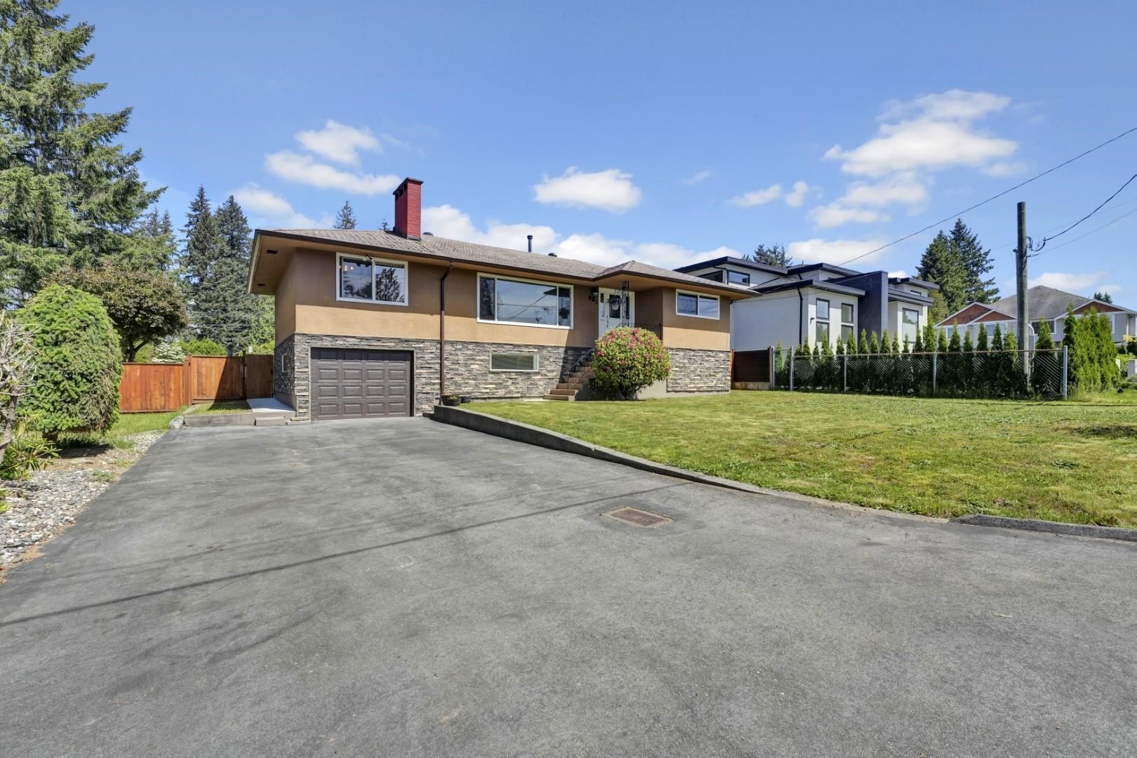 981 Grover Avenue, Coquitlam, BC