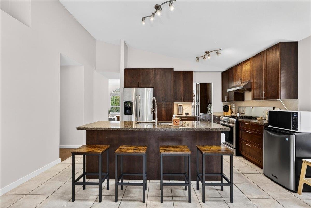 1422 Hockaday Street, Coquitlam, BC