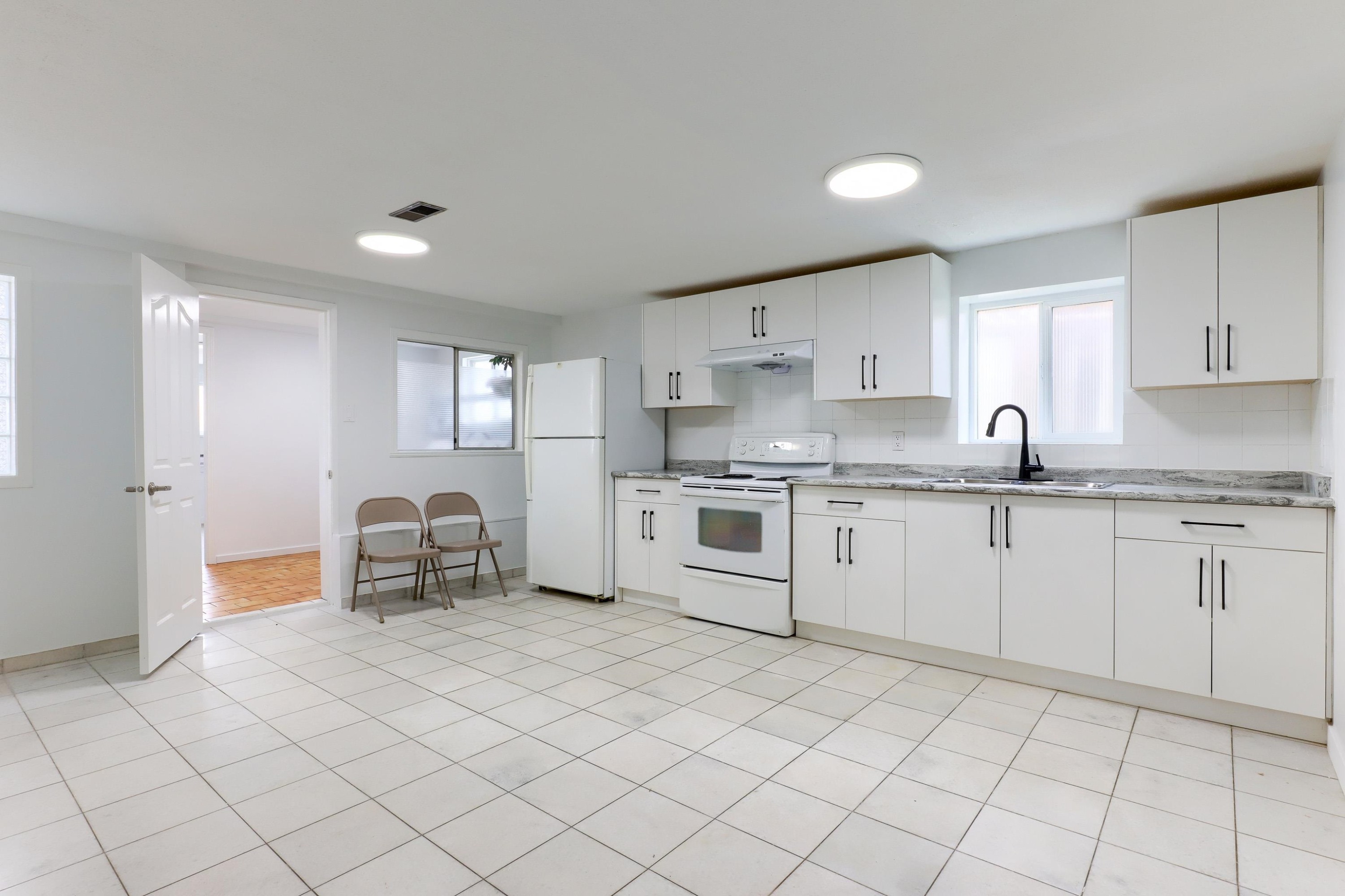 1743 49Th Avenue E, Vancouver, BC