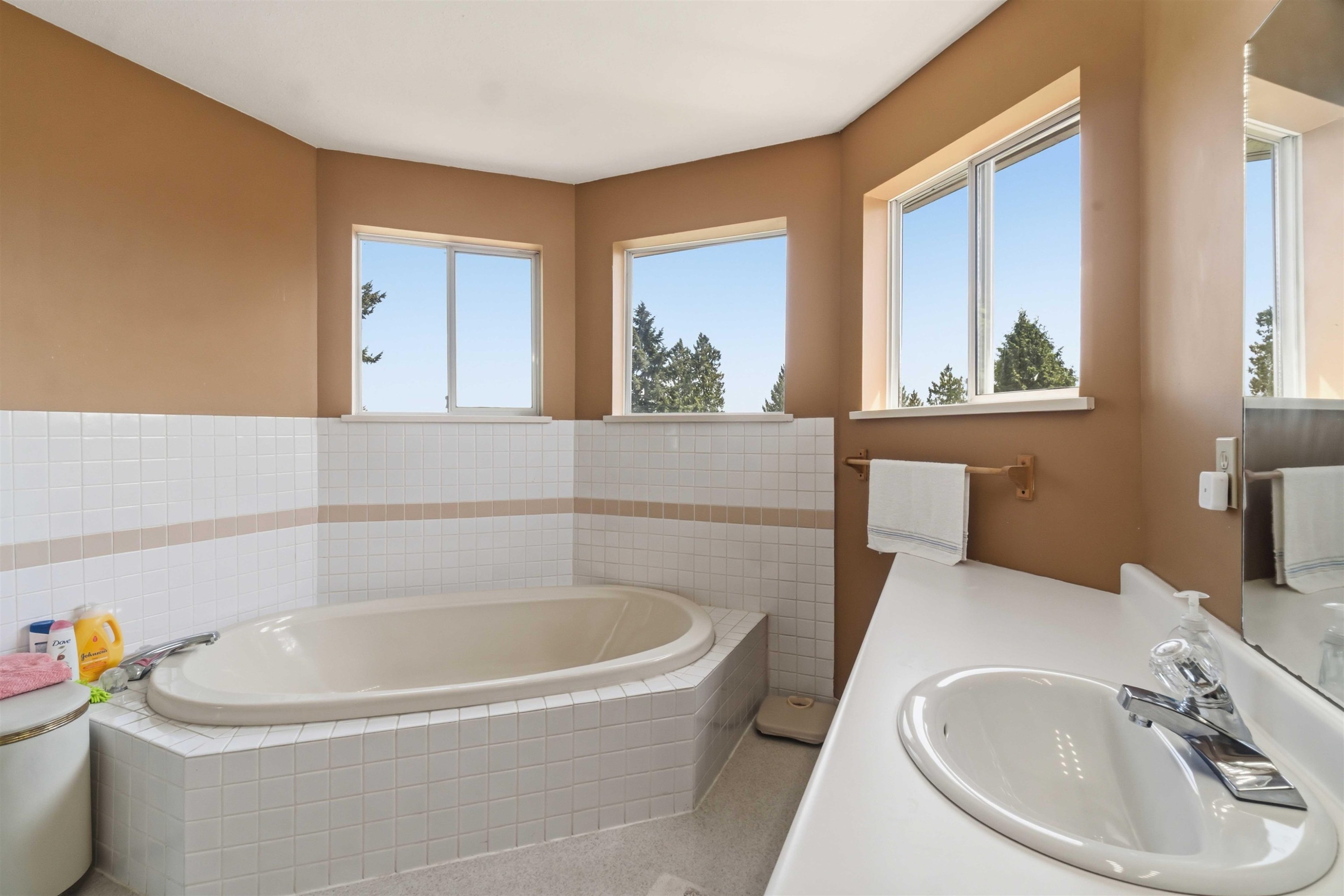 133 Warrick Street, Coquitlam, BC
