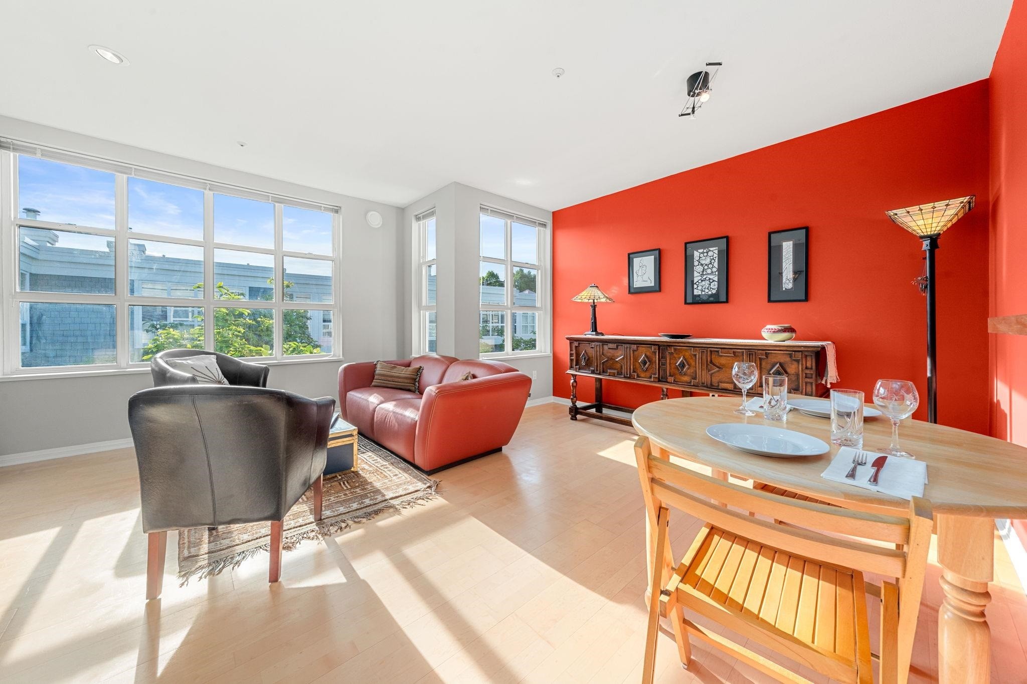 207-669 7Th Avenue W, Vancouver, BC