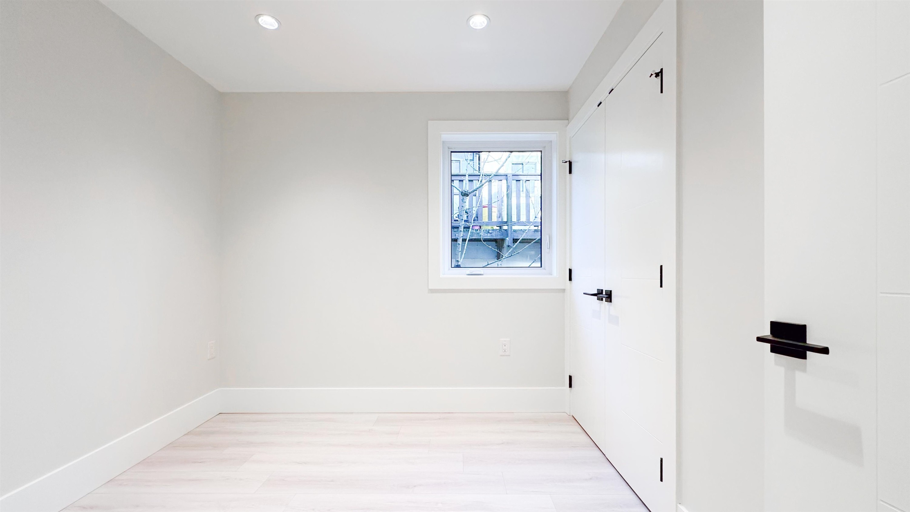2373 7Th Avenue W, Vancouver, BC