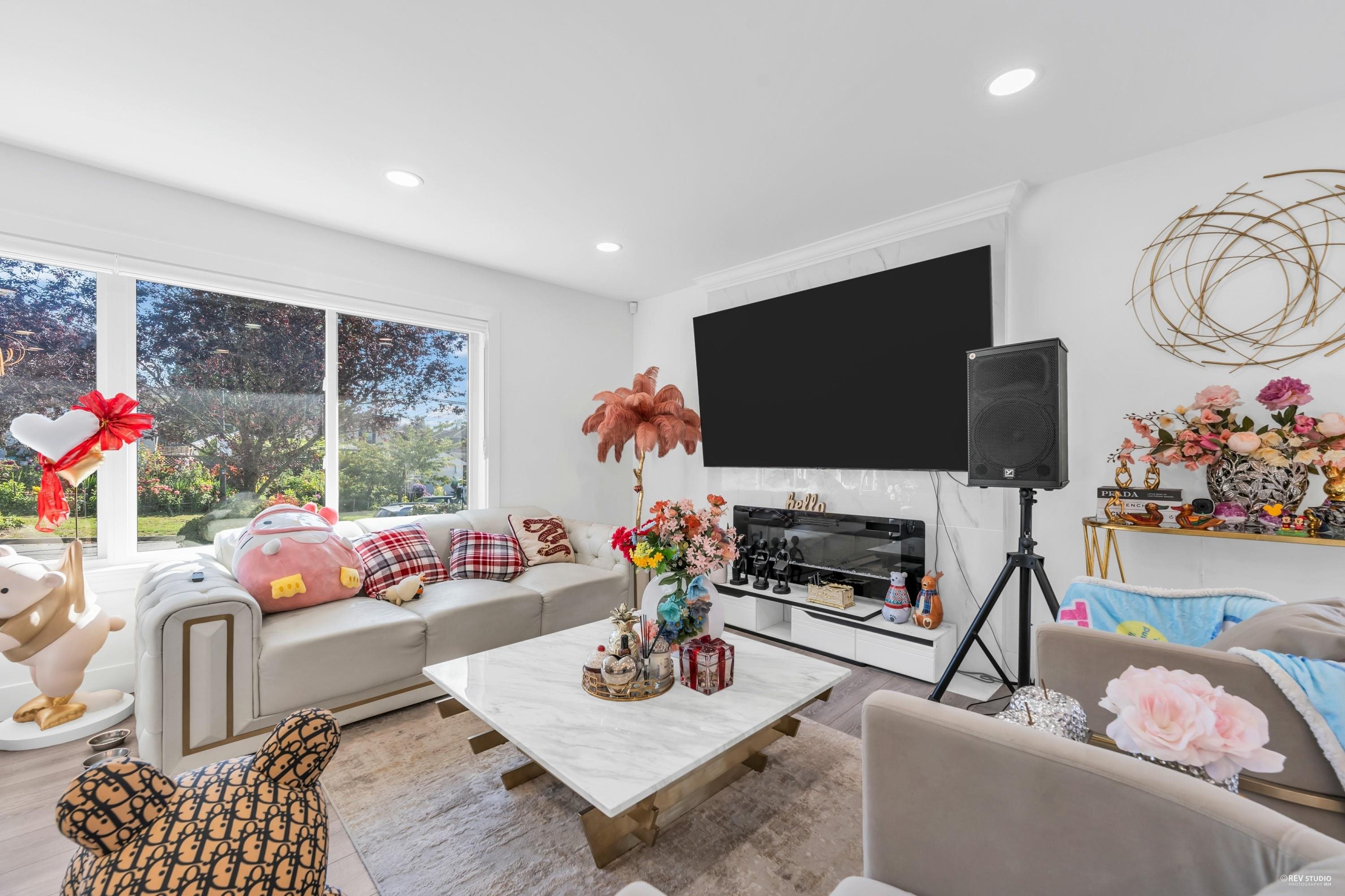 8025 Borden Street, Vancouver, BC