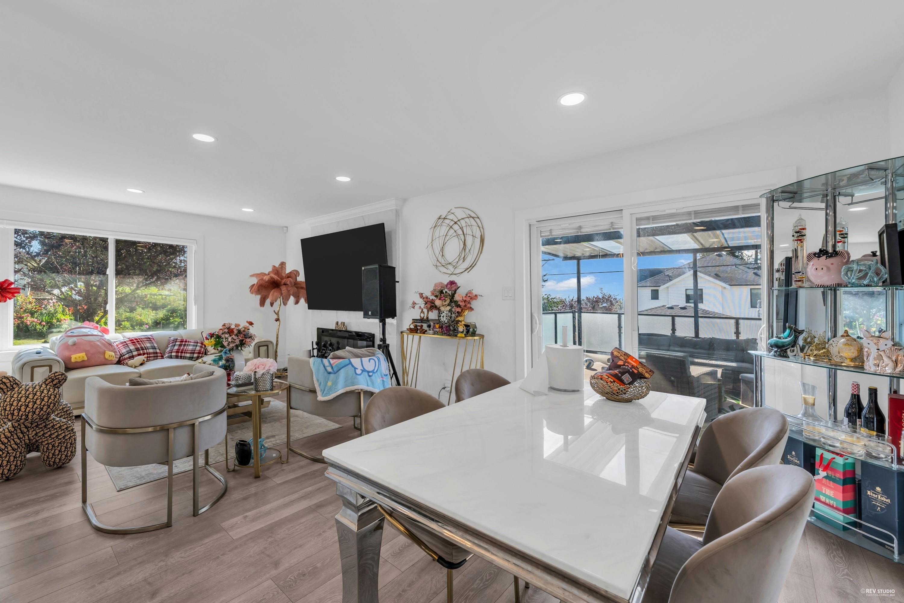 8025 Borden Street, Vancouver, BC