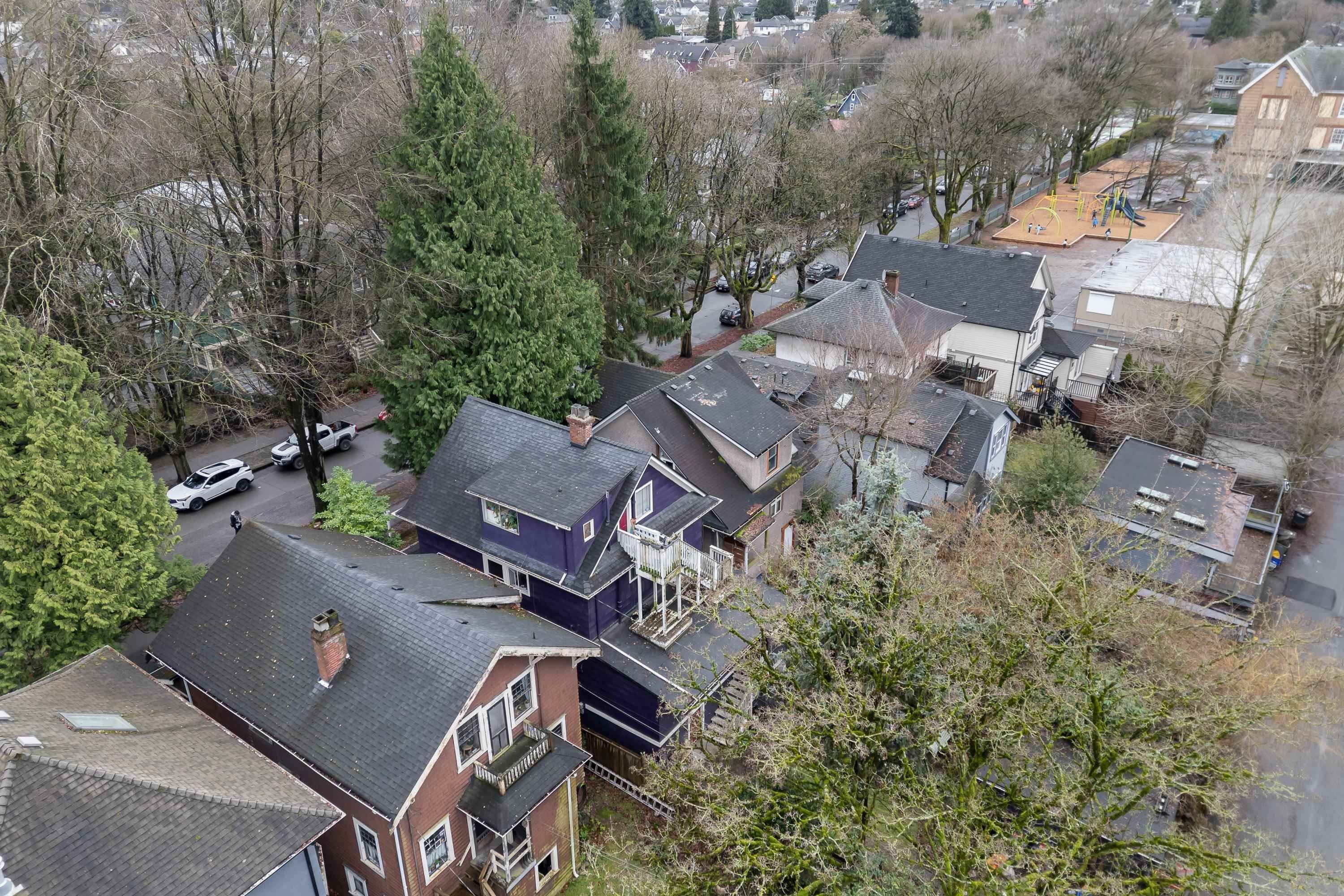 1437 10Th Avenue E, Vancouver, BC
